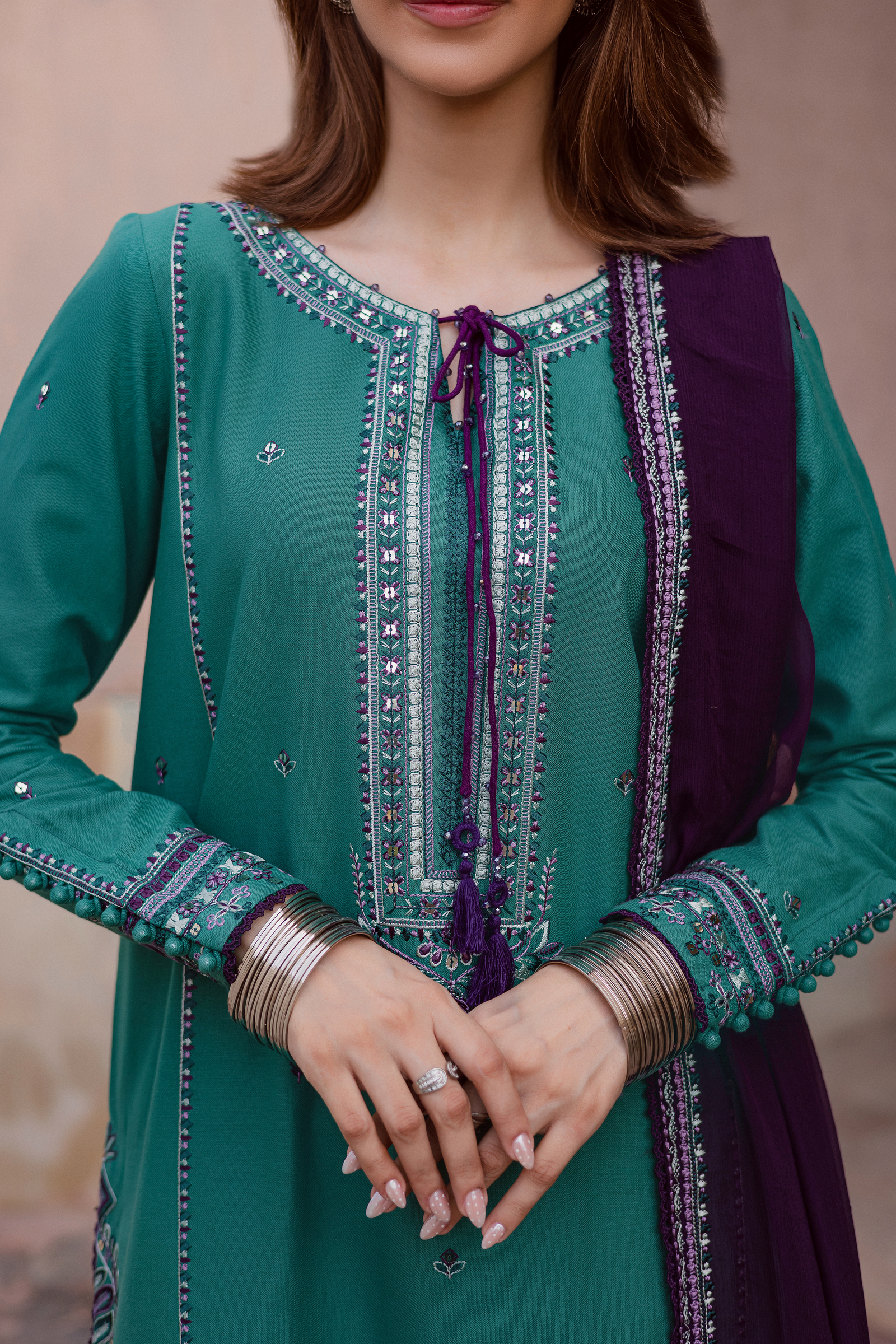 Amberleaf 3Pc - Embroidered Khaddar Dress BATIK WINTER PRET 2025 BATIK XS / Amber Green / Khaddar-S / Amber Green / Khaddar-M / Amber Green / Khaddar-L / Amber Green / Khaddar-XL / Amber Green / Khaddar