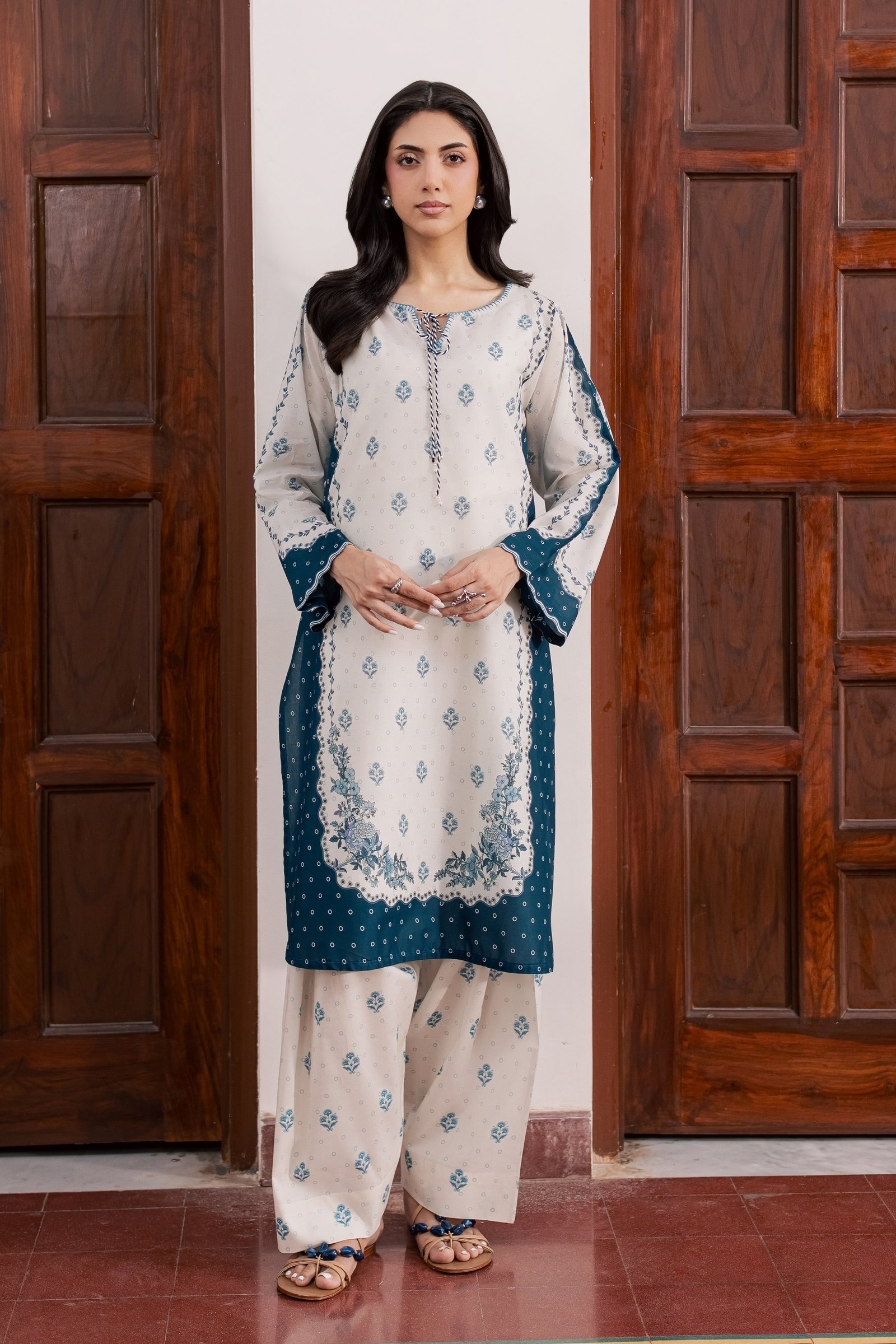 Aura 2Pc - Printed Lawn Dress BATIKSS26 BATIK XS / Off White / Lawn-S / Off White / Lawn-M / Off White / Lawn-L / Off White / Lawn-XL / Off White / Lawn
