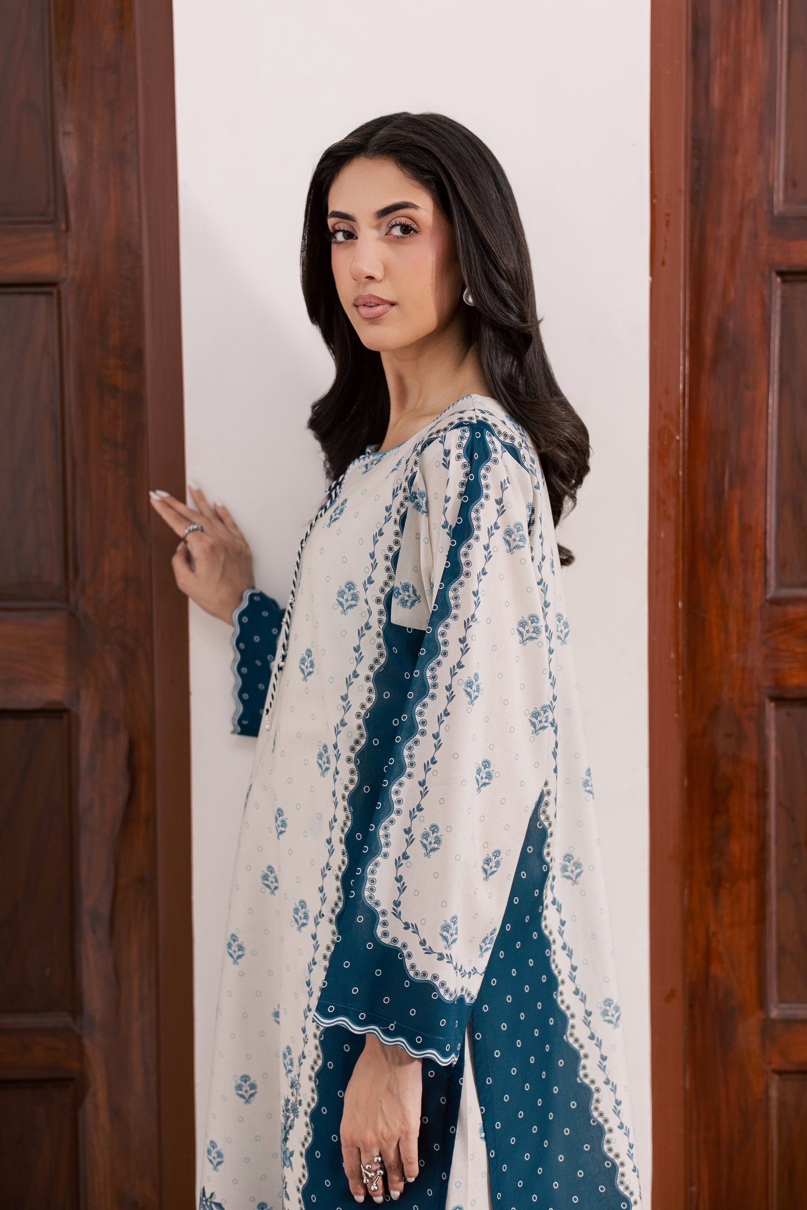 Aura 2Pc - Printed Lawn Dress BATIKSS26 BATIK XS / Off White / Lawn-S / Off White / Lawn-M / Off White / Lawn-L / Off White / Lawn-XL / Off White / Lawn