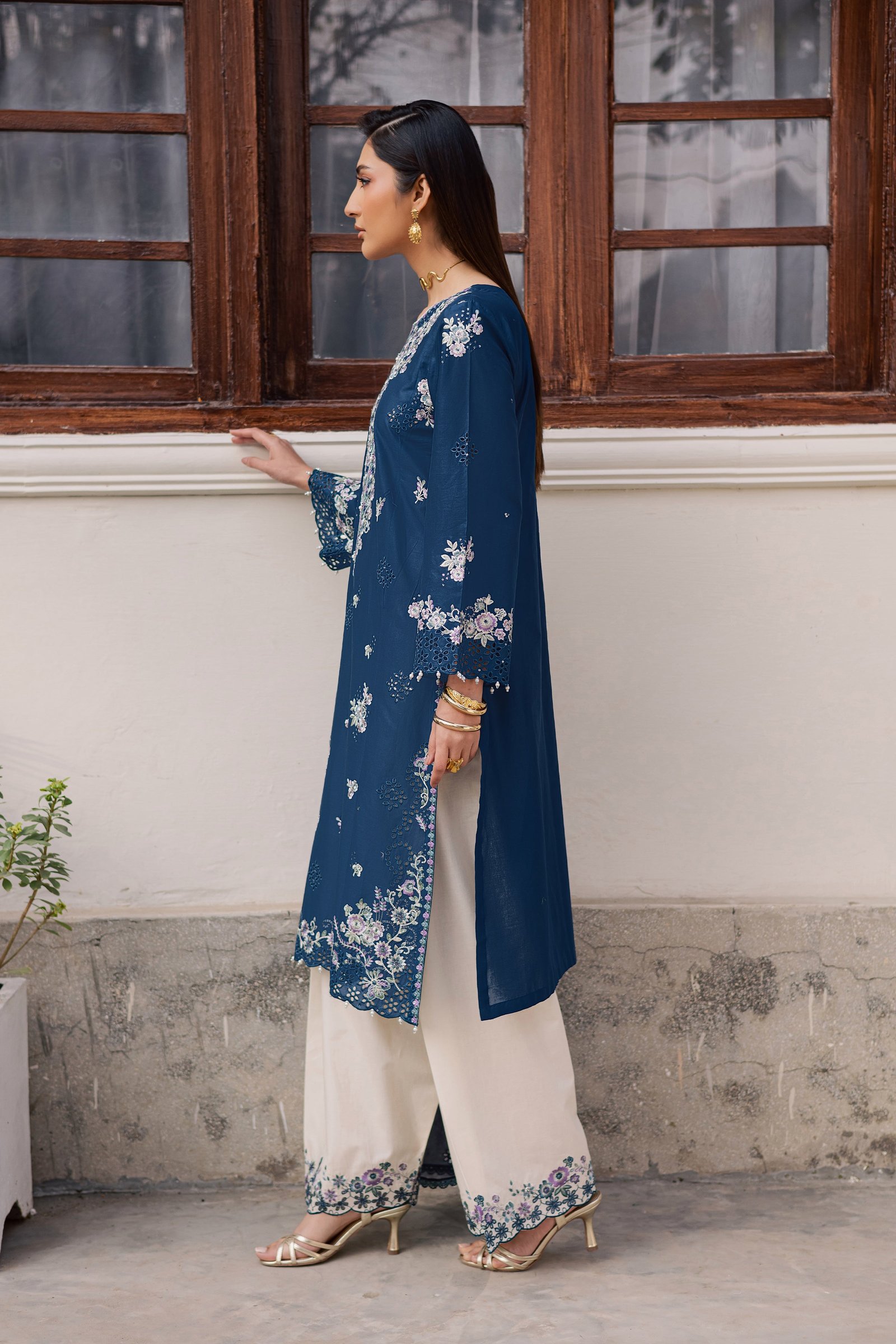 Azraaq 3Pc - Festive Embroidered Lawn BATIKEID2026 BATIK XS / Zinc / Pima Lawn-S / Zinc / Pima Lawn-M / Zinc / Pima Lawn-L / Zinc / Pima Lawn-XL / Zinc / Pima Lawn