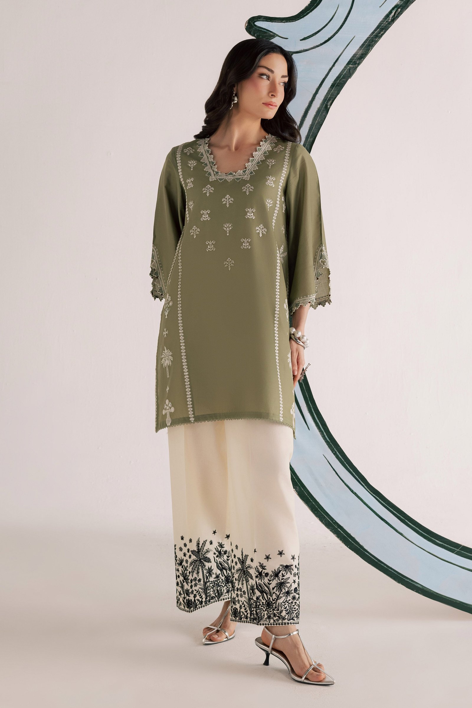 Bismil 2Pc - Embroidered Lawn Dress EverydayEdit26 BATIK XS / Moss / Pima Lawn-S / Moss / Pima Lawn-M / Moss / Pima Lawn-L / Moss / Pima Lawn-XL / Moss / Pima Lawn