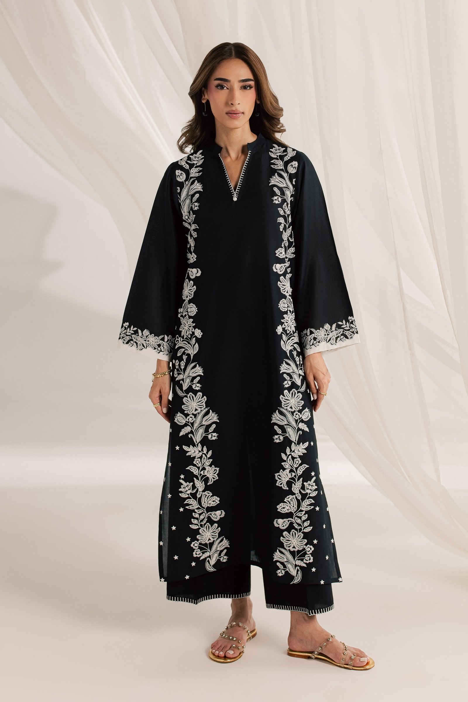 Hazel 2Pc - Embroidered Lawn Dress EverydayEdit26 BATIK XS / Black / Pima Lawn-S / Black / Pima Lawn-M / Black / Pima Lawn-L / Black / Pima Lawn-XL / Black / Pima Lawn