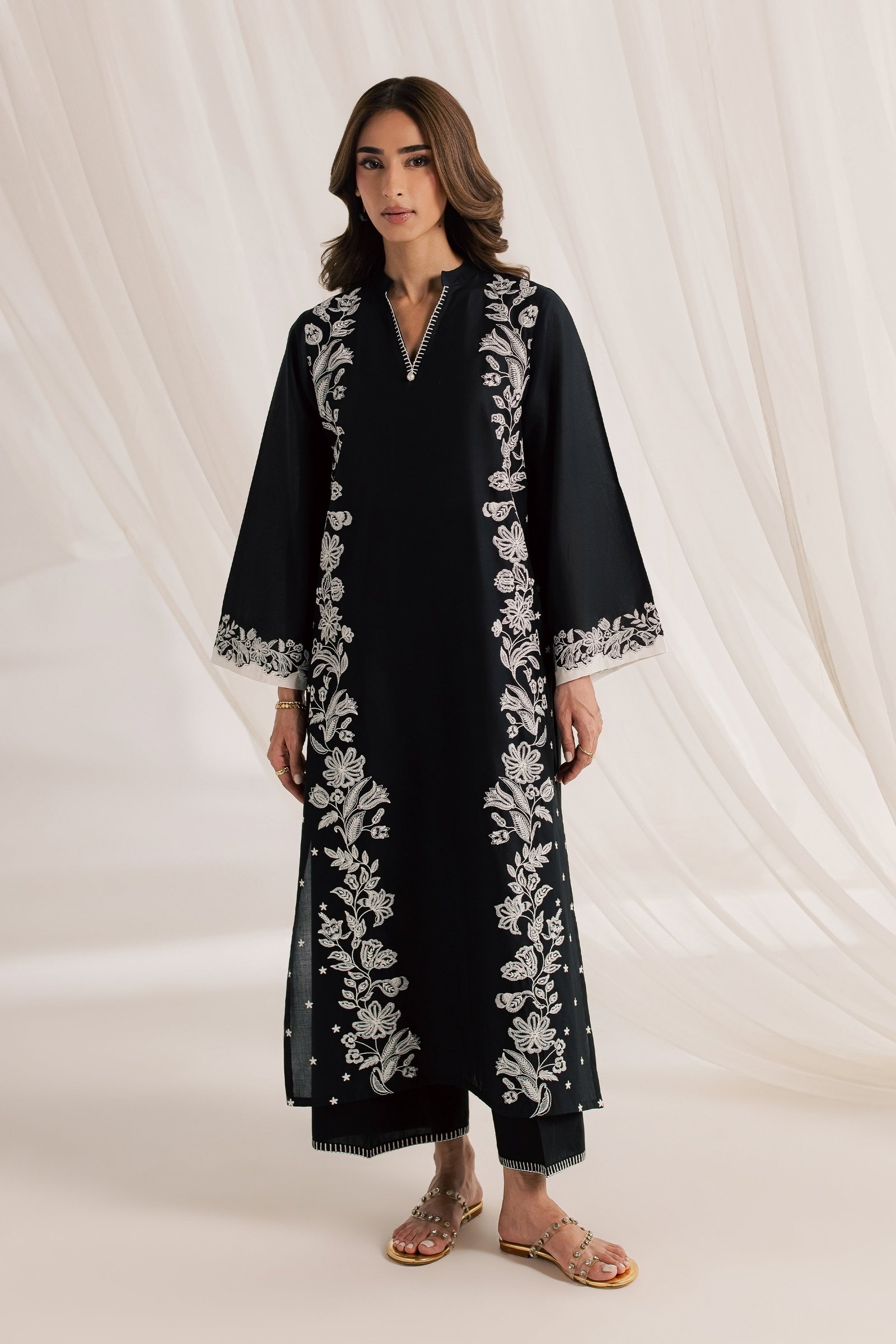 Hazel 2Pc - Embroidered Lawn Dress EverydayEdit26 BATIK XS / Black / Pima Lawn-S / Black / Pima Lawn-M / Black / Pima Lawn-L / Black / Pima Lawn-XL / Black / Pima Lawn