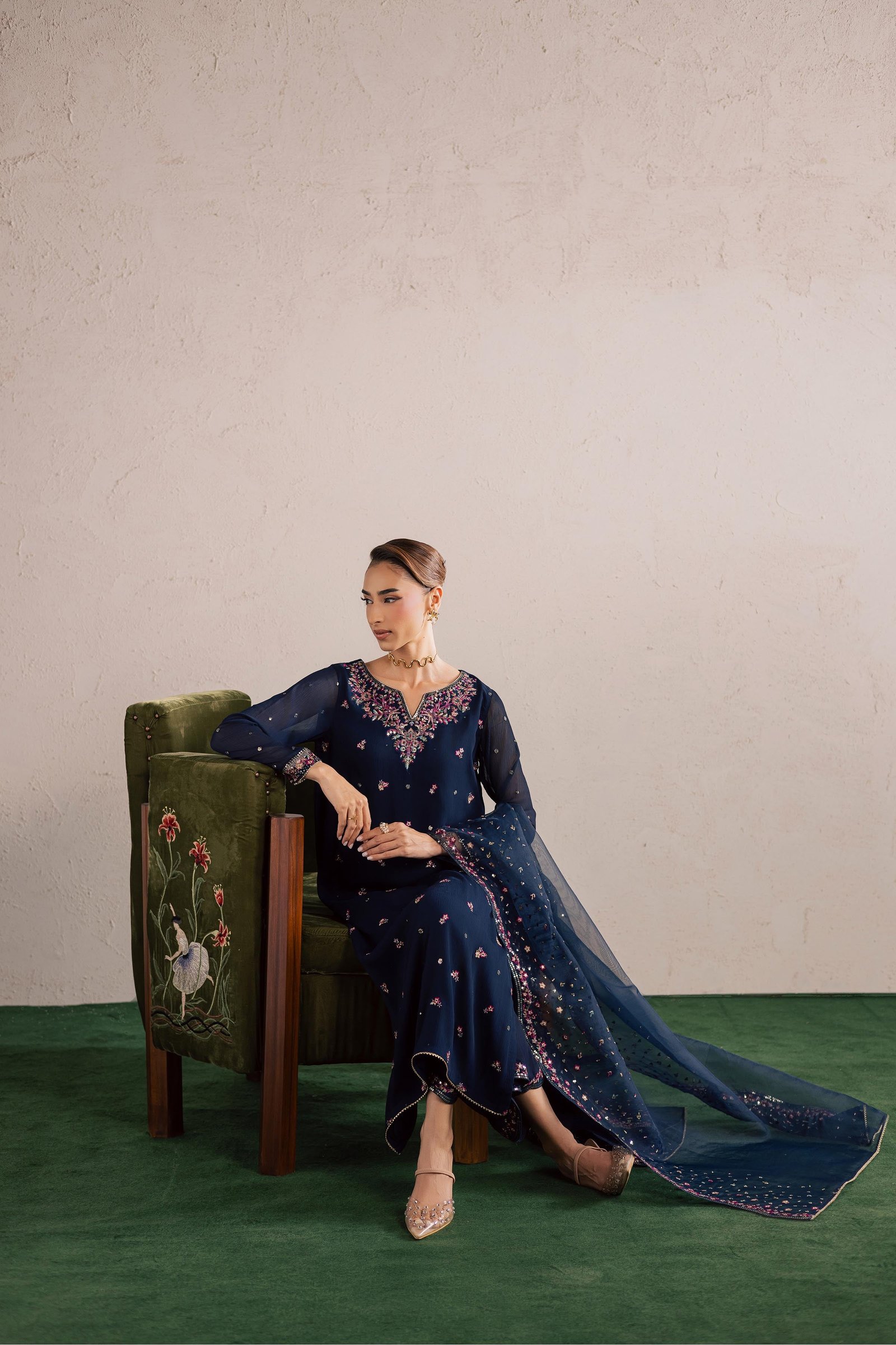  Bluey 3Pc - Festive Luxury Formal BATIKEID2026  BATIK   S / Navy Blue / Crinkle-M / Navy Blue / Crinkle-L / Navy Blue / Crinkle