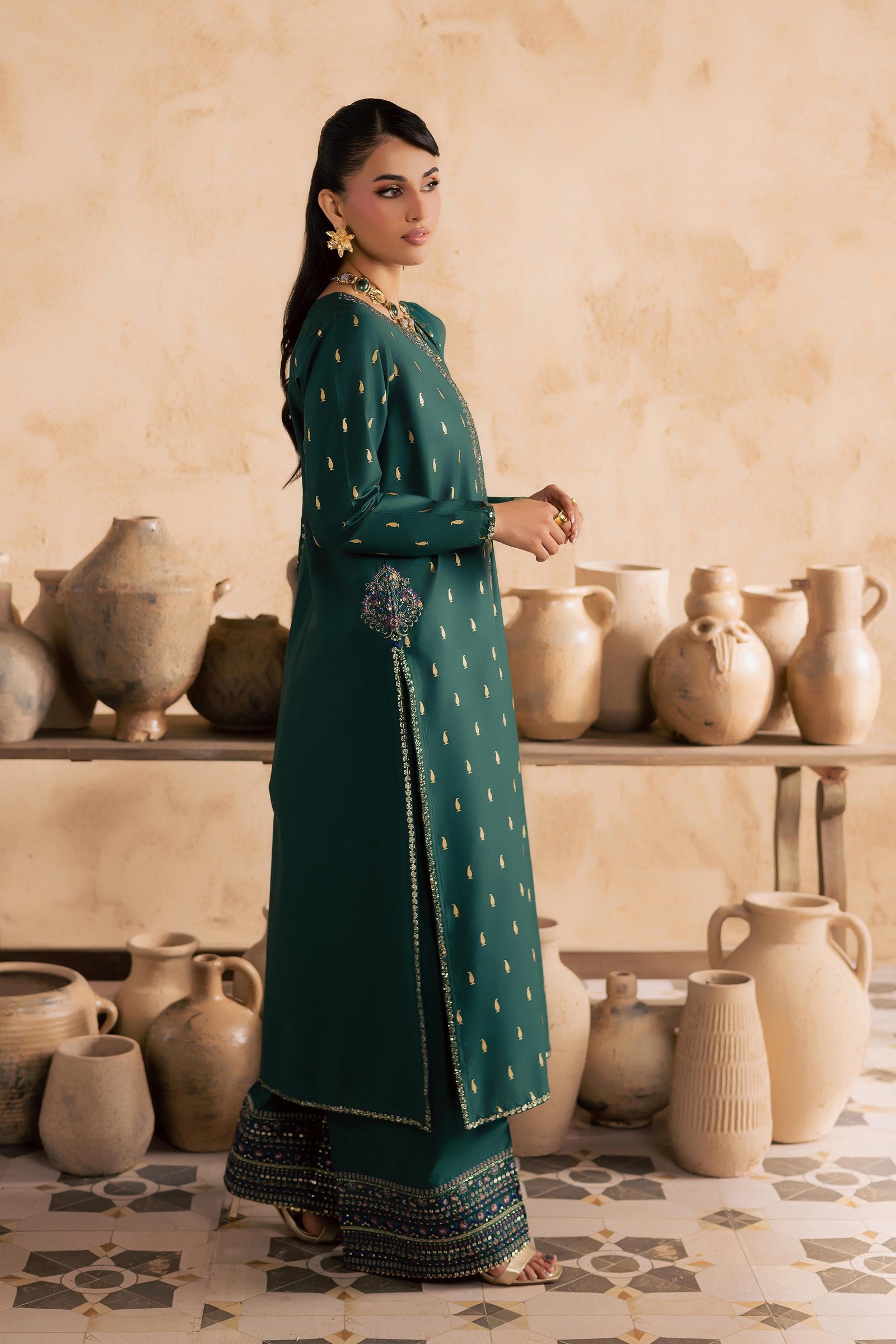 Caspien 3Pc - Embroidered Festive Pret BATIKSS26 BATIK XS / Perzik Green / Giza-S / Perzik Green / Giza-M / Perzik Green / Giza-L / Perzik Green / Giza-XL / Perzik Green / Giza