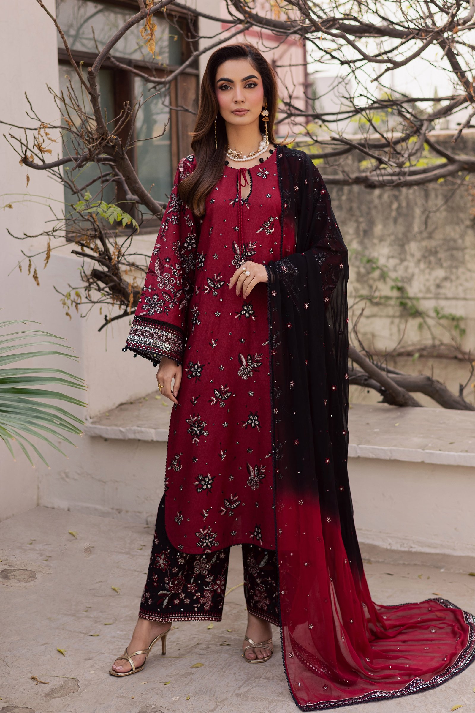 Cola 3Pc - Embroidered Festive Pret BATIK WINTER PRET 2025 BATIK XS / Red / Cotton-S / Red / Cotton-M / Red / Cotton-L / Red / Cotton-XL / Red / Cotton