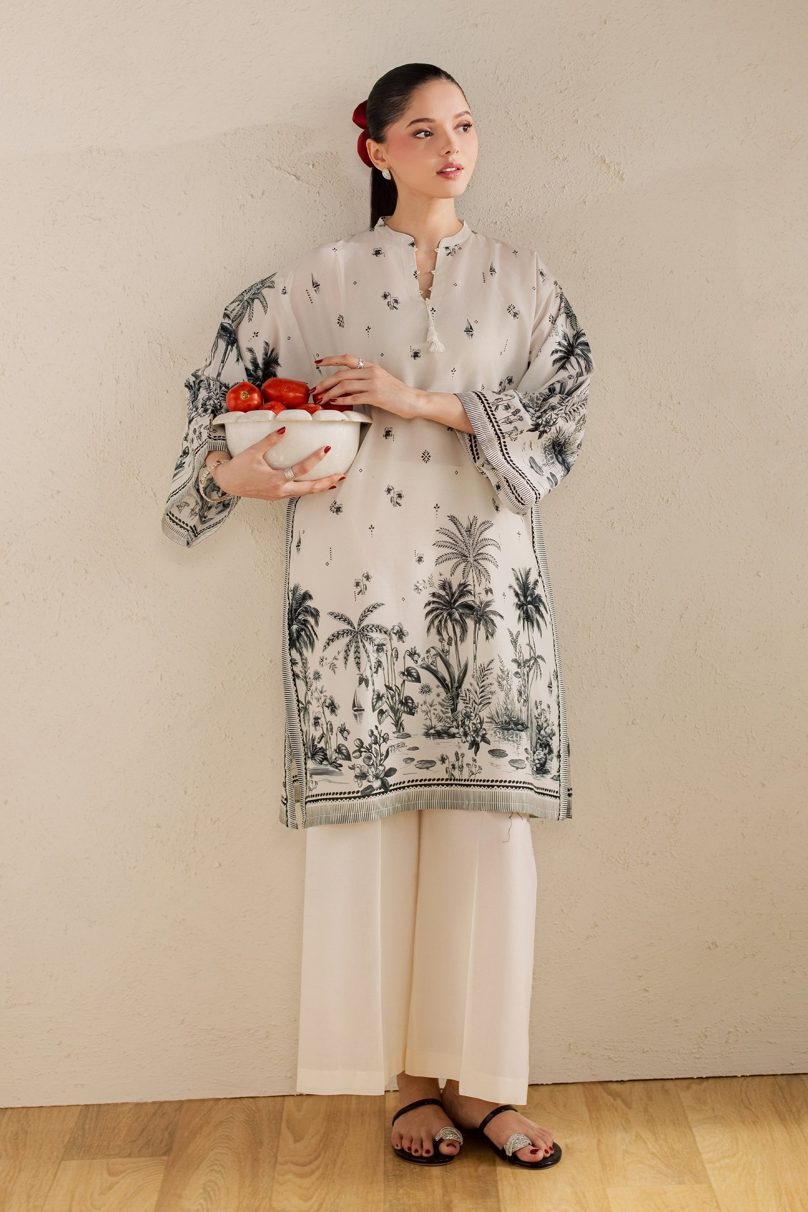Connor 2Pc - Printed Lawn Dress BATIKSS26 BATIK XS / Off White / Lawn-S / Off White / Lawn-M / Off White / Lawn-L / Off White / Lawn-XL / Off White / Lawn