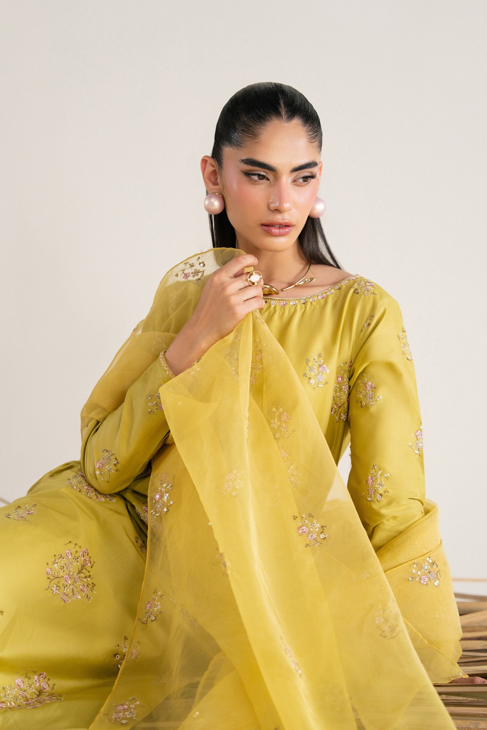 Costa Rica 3Pc - Festive Eid Pret BATIKSS26 BATIK XS / Green Yellow / Giza-S / Green Yellow / Giza-M / Green Yellow / Giza-L / Green Yellow / Giza-XL / Green Yellow / Giza