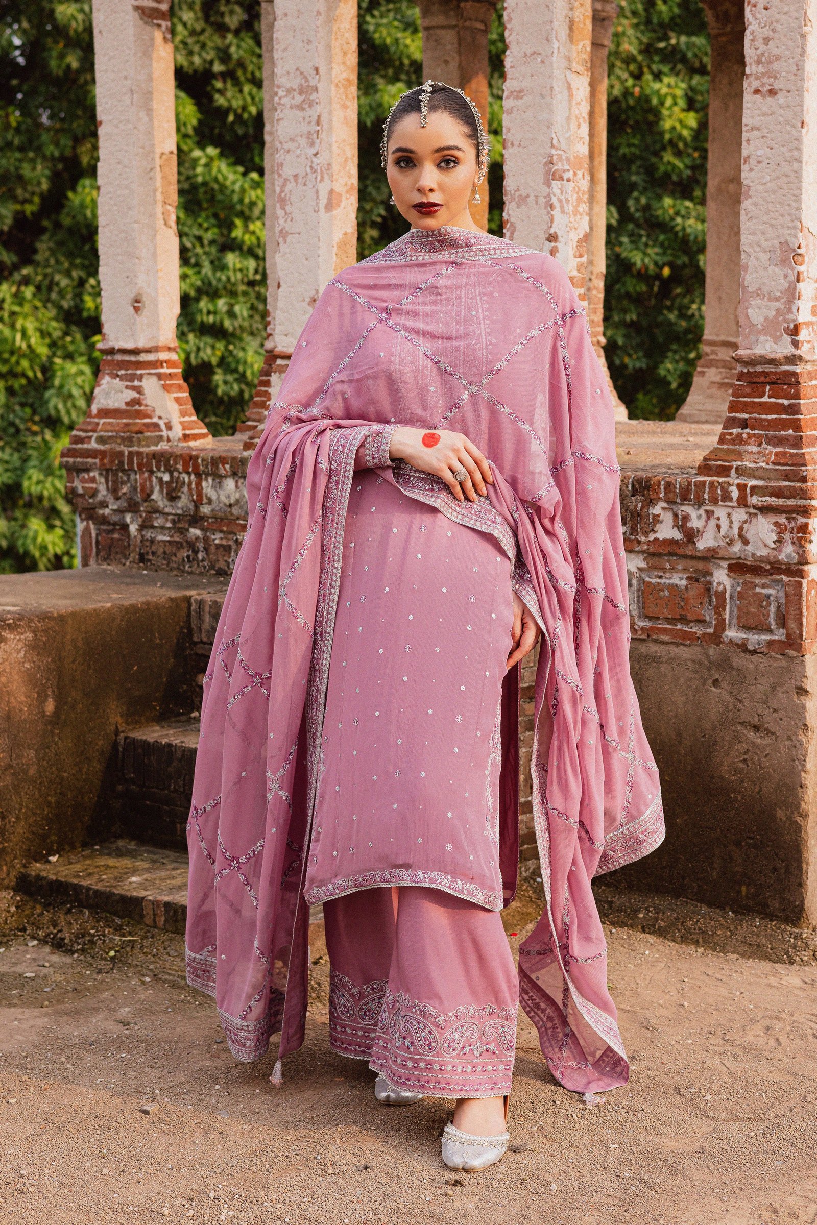  Dusty Salina 3Pc - Festive Luxe Pret BATIKLuxePRET  BATIK   XS / Mauve / Chiffon & Raw Silk-S / Mauve / Chiffon & Raw Silk-M / Mauve / Chiffon & Raw Silk-L / Mauve / Chiffon & Raw Silk-XL / Mauve / Chiffon & Raw Silk
