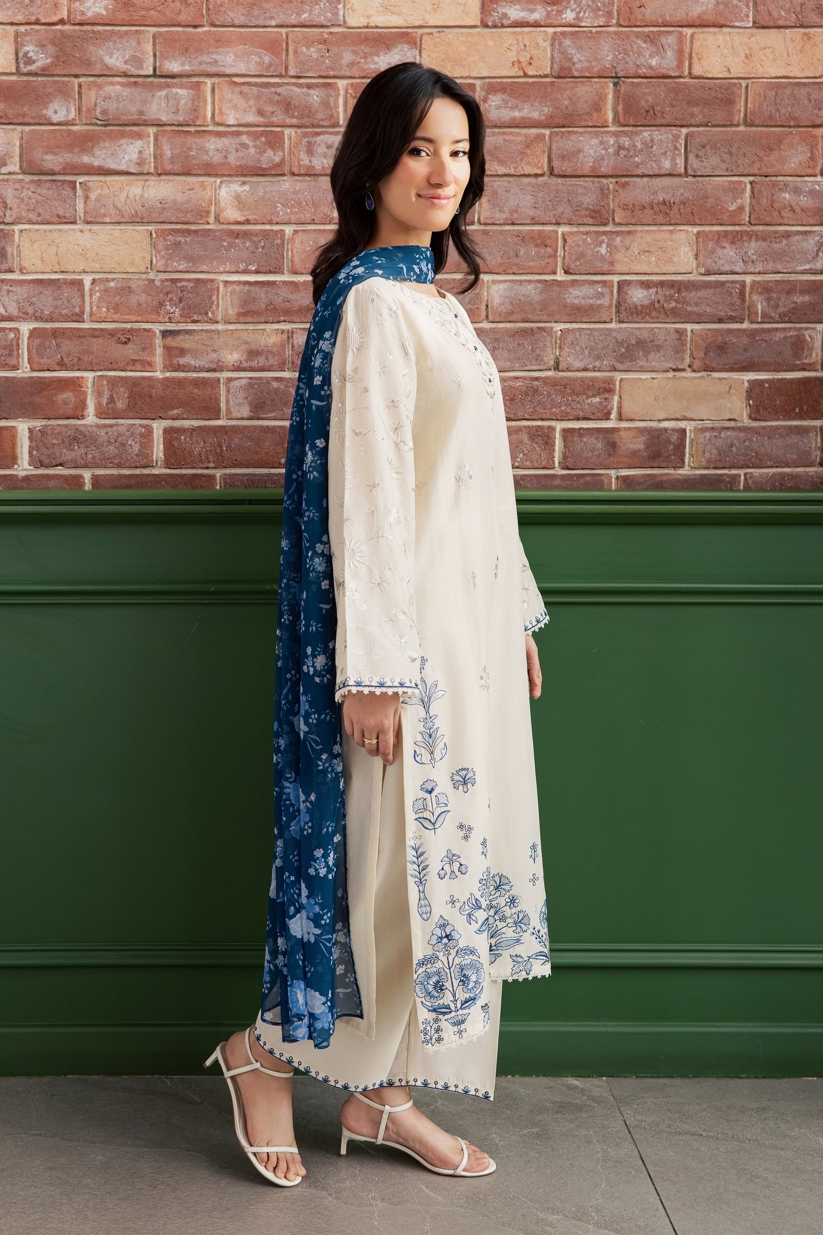 Echo Blue 3Pc - Embroidered Lawn Dress EverydayEdit26 BATIK XS / Off White / Pima Lawn