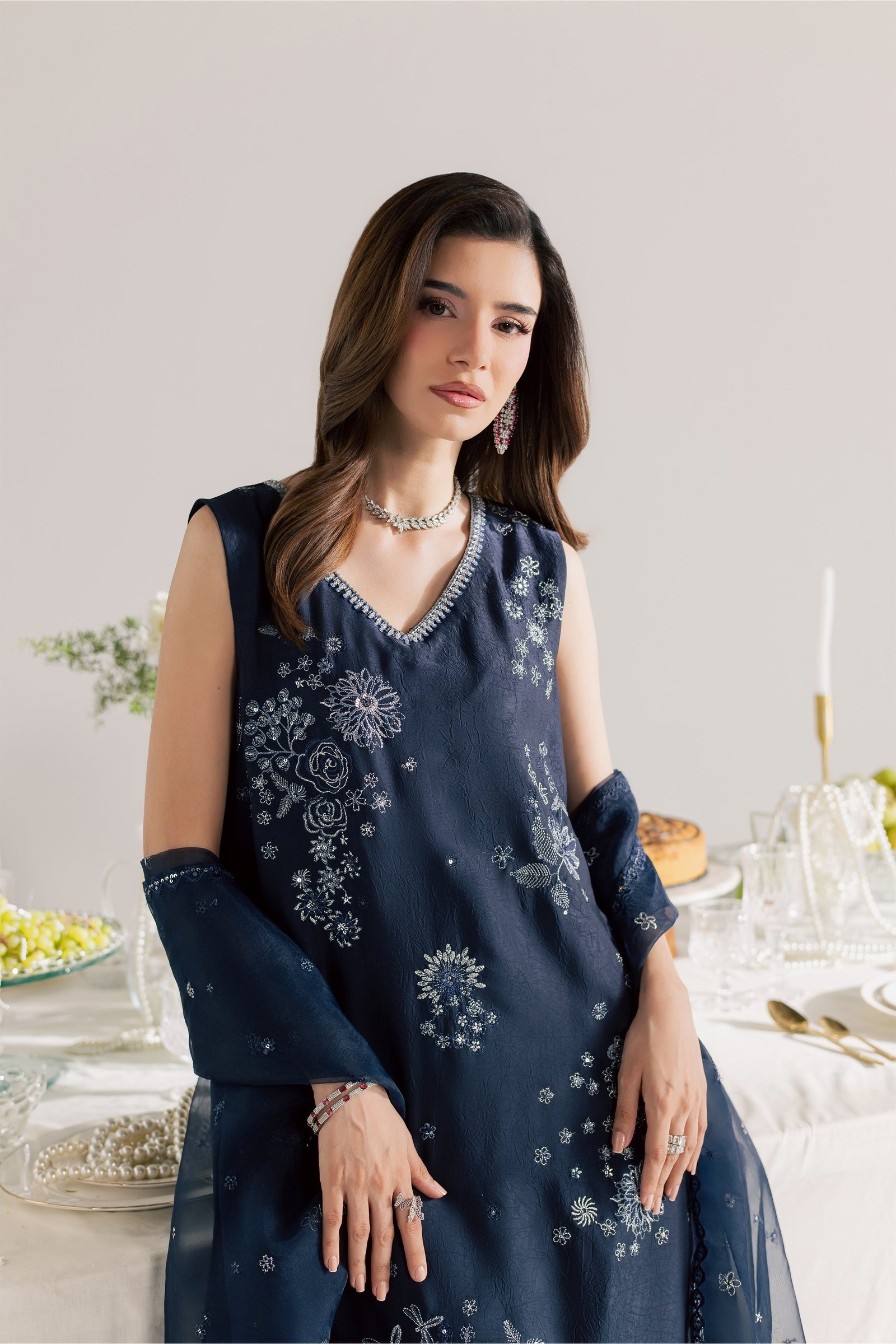 Eclairs 3Pc - Festive Luxe Pret STUDIOLUXEAUG26 BATIK S / Midnight Blue / Textured Grip