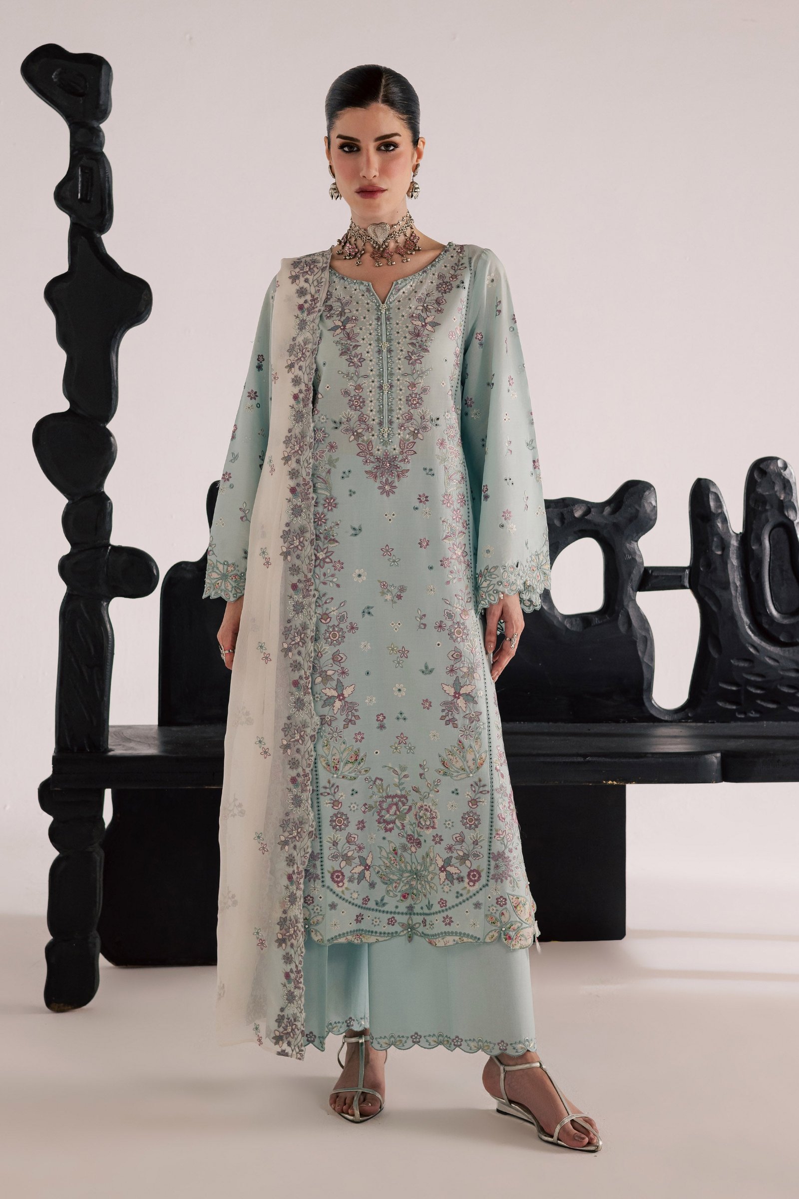 Elide 3Pc - Festive Eid Pret BATIKSS26 BATIK XS / Blue Glow / Pima Lawn-S / Blue Glow / Pima Lawn-M / Blue Glow / Pima Lawn-L / Blue Glow / Pima Lawn-XL / Blue Glow / Pima Lawn