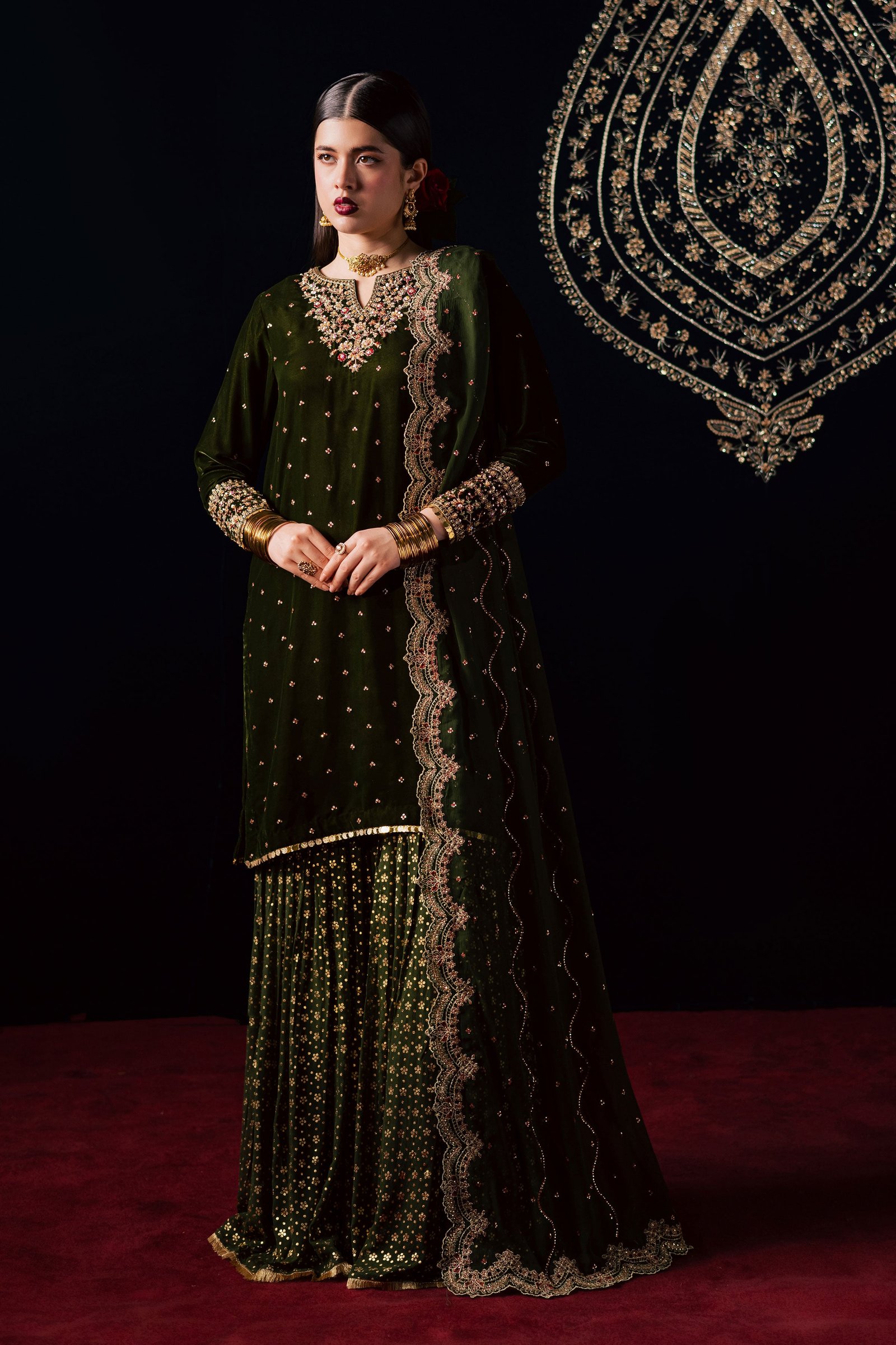 Eloise 3Pc - Velvet Luxe Pret BATIKLuxePRET2025 BATIK XS / Mehendi Green / Velvet-S / Mehendi Green / Velvet-M / Mehendi Green / Velvet-L / Mehendi Green / Velvet-XL / Mehendi Green / Velvet