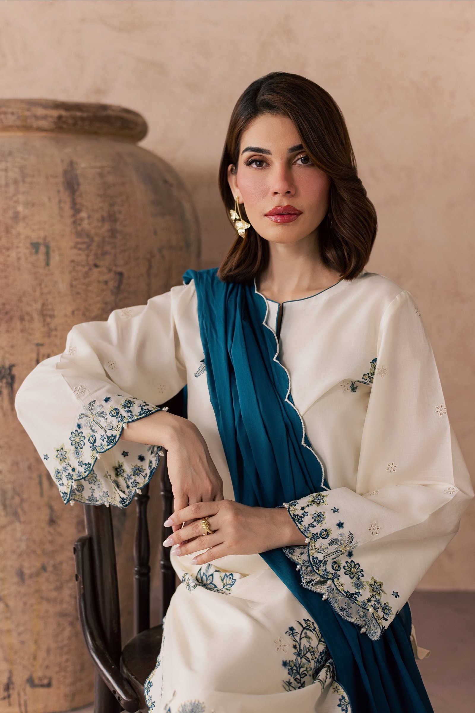 Fable 3Pc - Embroidered Lawn Dress EverydayEdit26 BATIK XS / Eggnog / Pima Lawn-S / Eggnog / Pima Lawn-M / Eggnog / Pima Lawn-L / Eggnog / Pima Lawn-XL / Eggnog / Pima Lawn