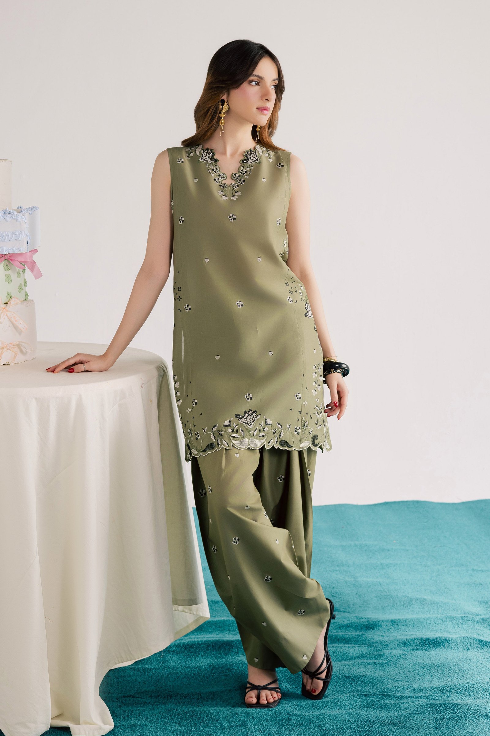  Green Nazni 2Pc - Embroidered Lawn Dress EverydayEdit26  BATIK   XS / Moss / Pima Lawn-S / Moss / Pima Lawn-M / Moss / Pima Lawn-L / Moss / Pima Lawn-XL / Moss / Pima Lawn