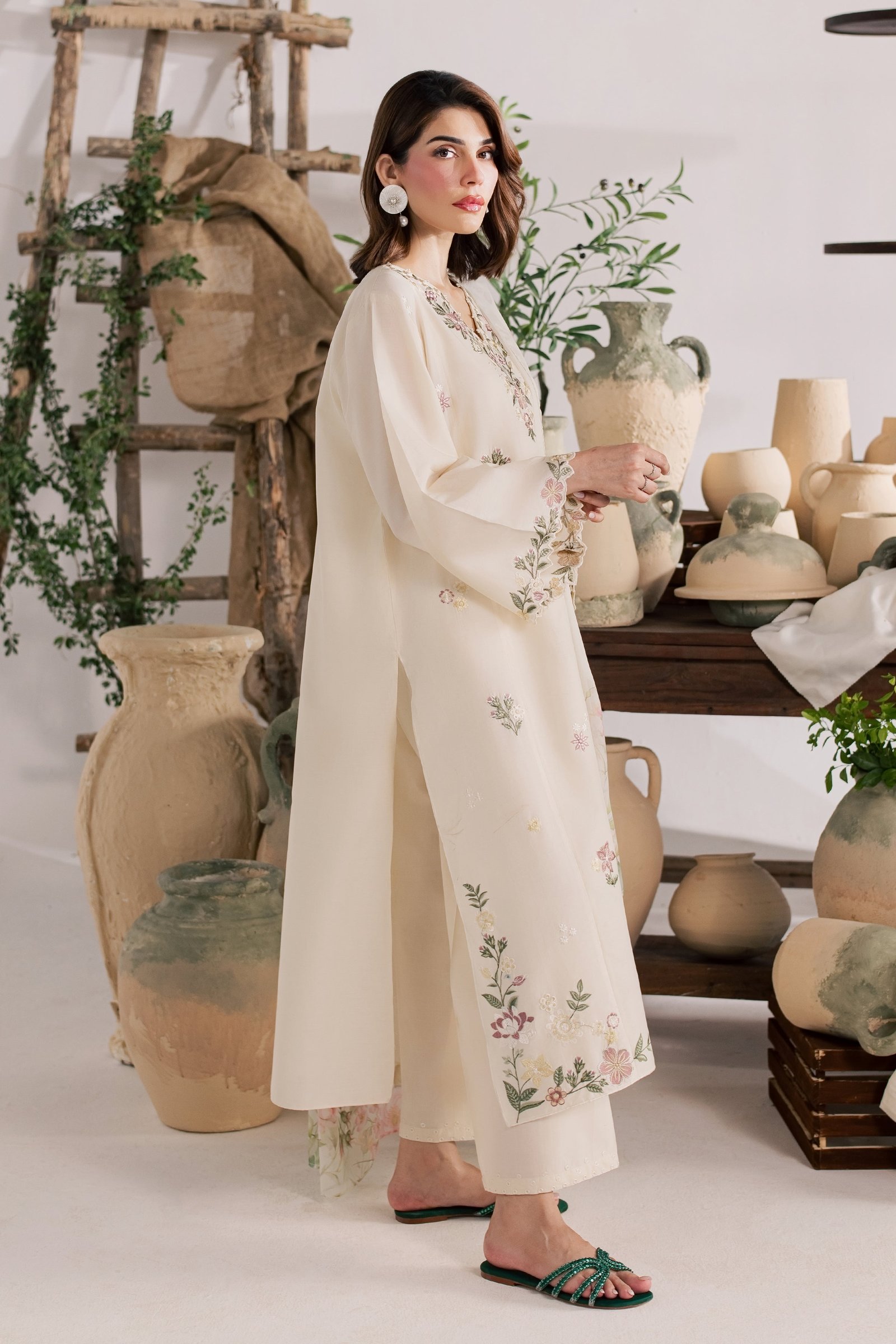 Gulaab Bahaar 3Pc - Embroidered Lawn Dress EverydayEdit26 BATIK XS / Off White / Pima Lawn-S / Off White / Pima Lawn-M / Off White / Pima Lawn-L / Off White / Pima Lawn-XL / Off White / Pima Lawn