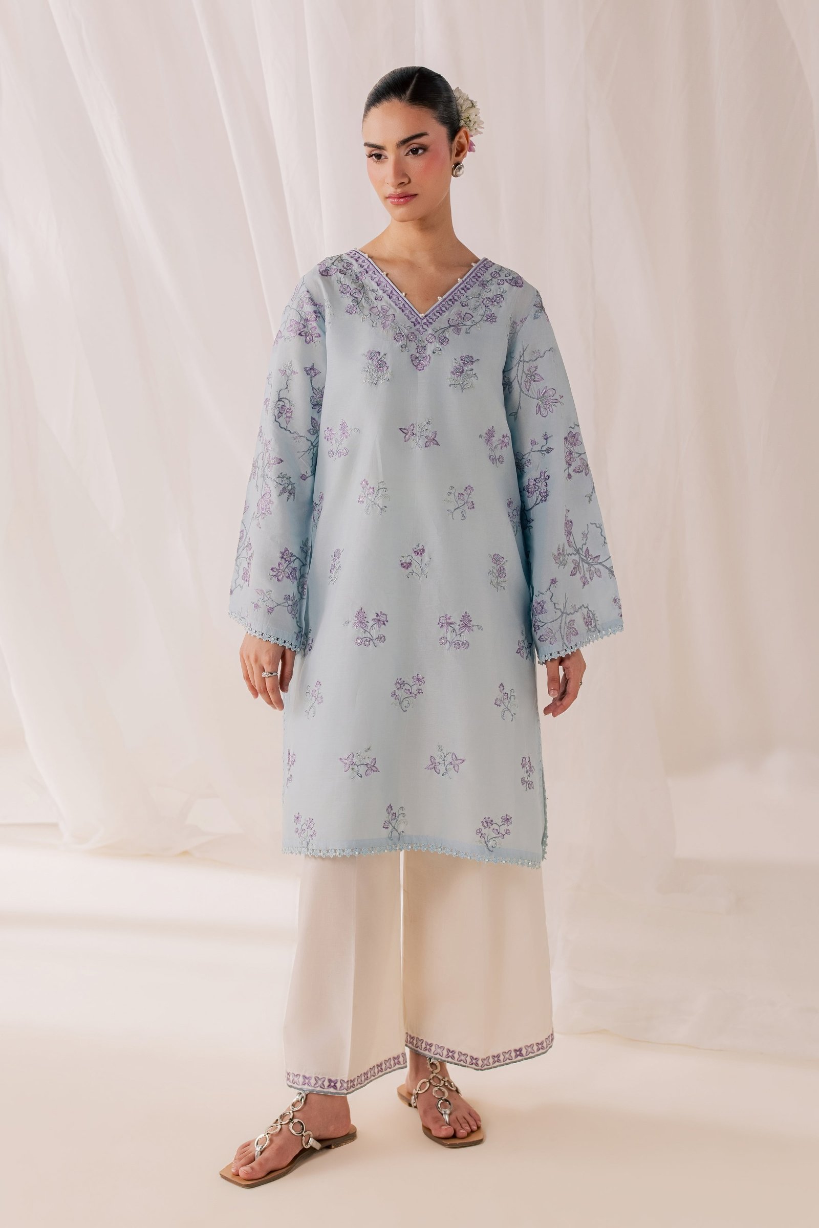 Hanat 2Pc - Luxury Embroidered Lawn BATIKSS26 BATIK XS / Sky / Pima Lawn