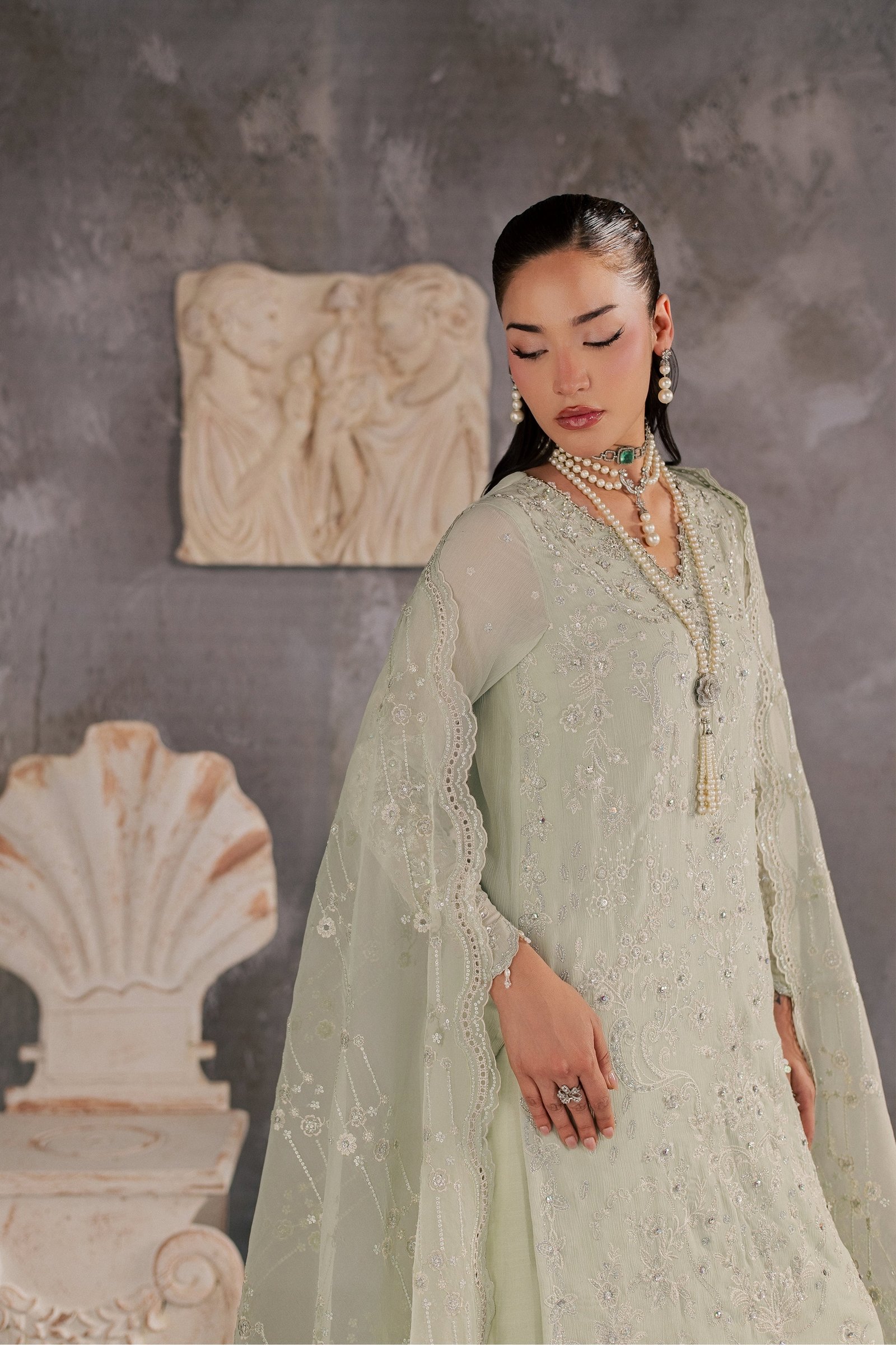  Hayes 3Pc - Festive Luxe Pret BATIKSTUDIO2026  BATIK   S / Mint Green / Crinkle-M / Mint Green / Crinkle-L / Mint Green / Crinkle
