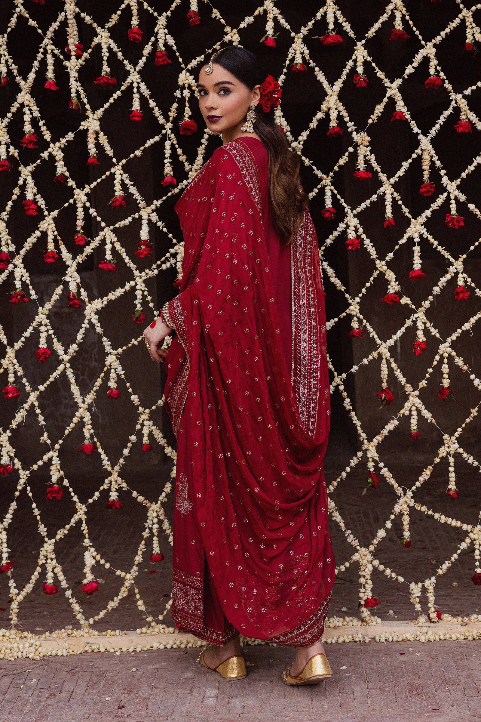 Heer Amber 3Pc - Festive Luxe Pret BATIKLuxePRET BATIK XS / Deep Red / Raw Silk-S / Deep Red / Raw Silk-M / Deep Red / Raw Silk-L / Deep Red / Raw Silk-XL / Deep Red / Raw Silk