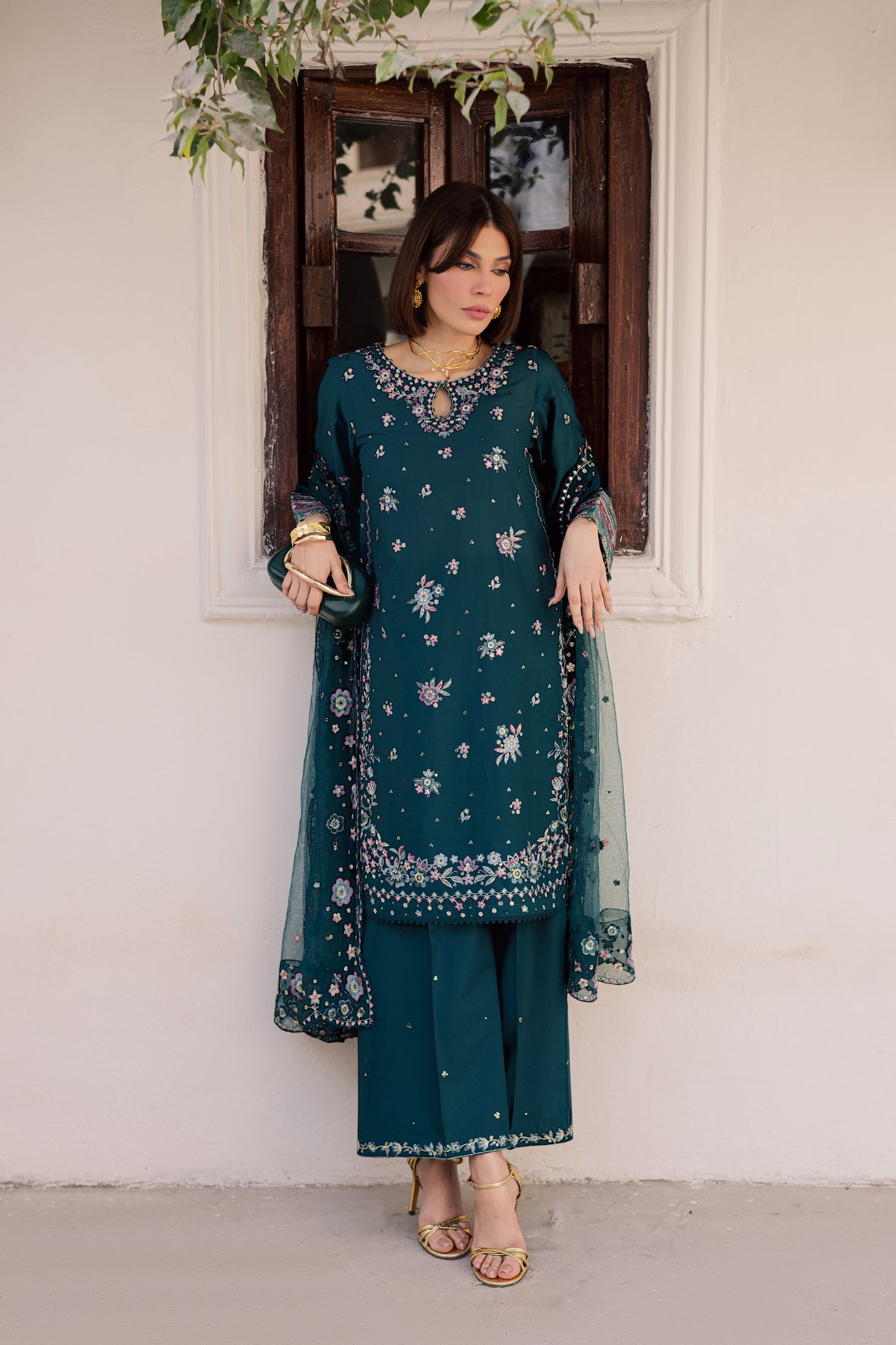  Ivy Bloom 3Pc - Festive Embroidered Lawn BATIKEID2026  BATIK   XS / Ocean Green / Pima Lawn-S / Ocean Green / Pima Lawn-M / Ocean Green / Pima Lawn-L / Ocean Green / Pima Lawn-XL / Ocean Green / Pima Lawn