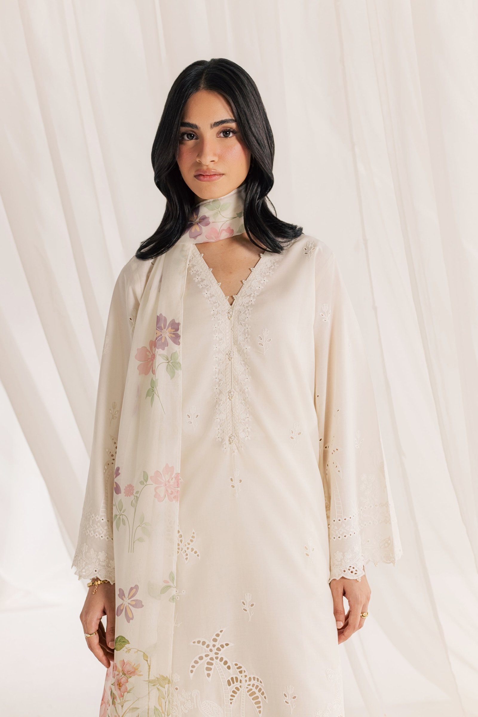  Izel Swan 3Pc - Embroidered Lawn Dress EverydayEdit26  BATIK   XS / White Swan / Pima Lawn-S / White Swan / Pima Lawn-M / White Swan / Pima Lawn-L / White Swan / Pima Lawn-XL / White Swan / Pima Lawn
