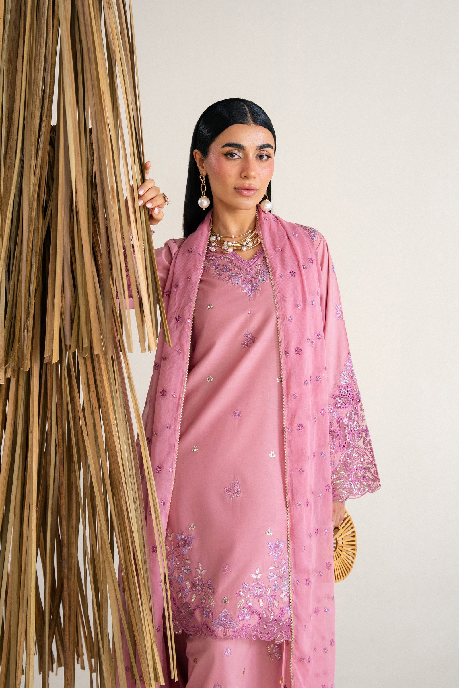 Kaia 3Pc - Festive Eid Pret BATIKSS26 BATIK XS / Tea Pink / Giza-S / Tea Pink / Giza-M / Tea Pink / Giza-L / Tea Pink / Giza-XL / Tea Pink / Giza