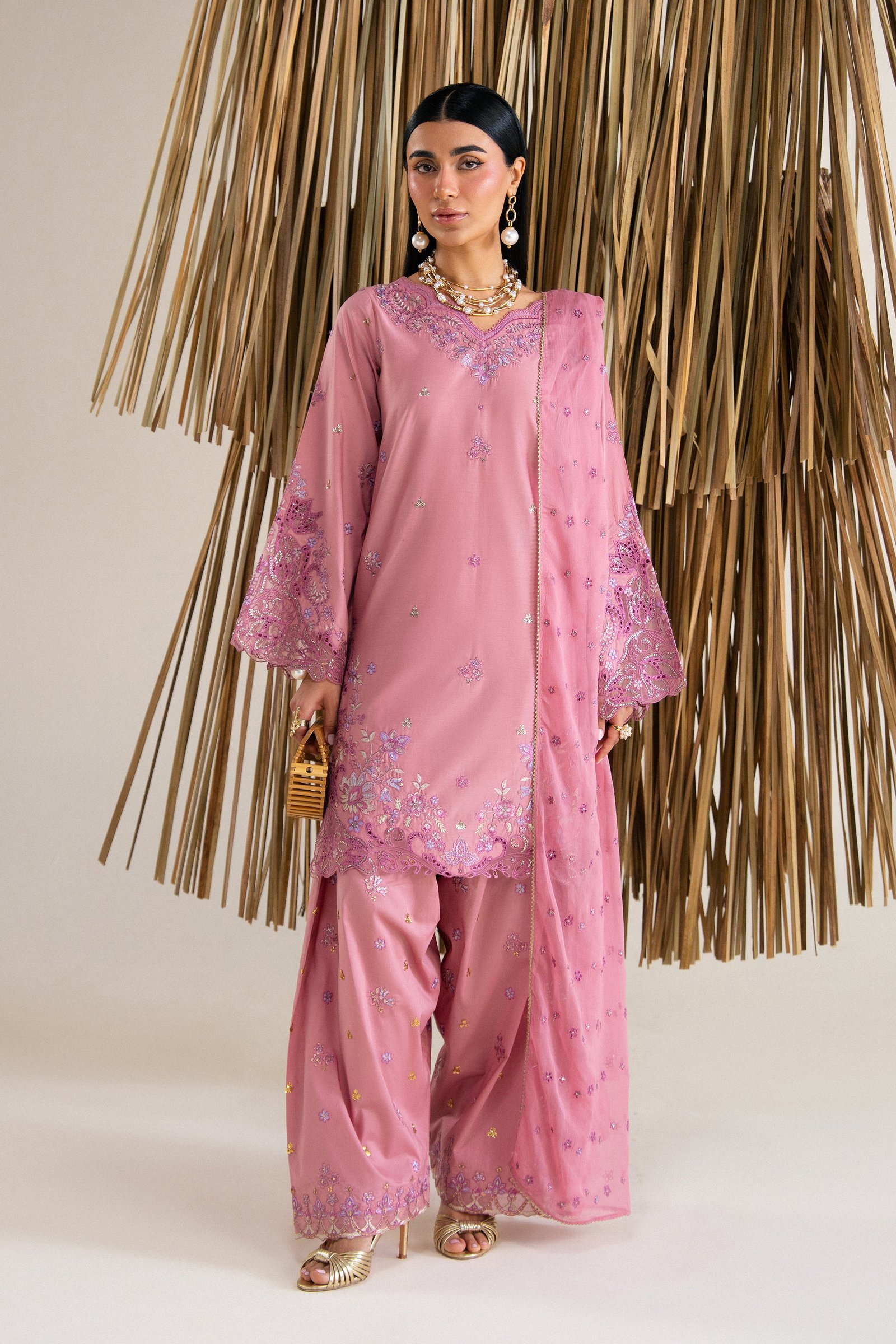 Kaia 3Pc - Festive Eid Pret BATIKSS26 BATIK XS / Tea Pink / Giza-S / Tea Pink / Giza-M / Tea Pink / Giza-L / Tea Pink / Giza-XL / Tea Pink / Giza