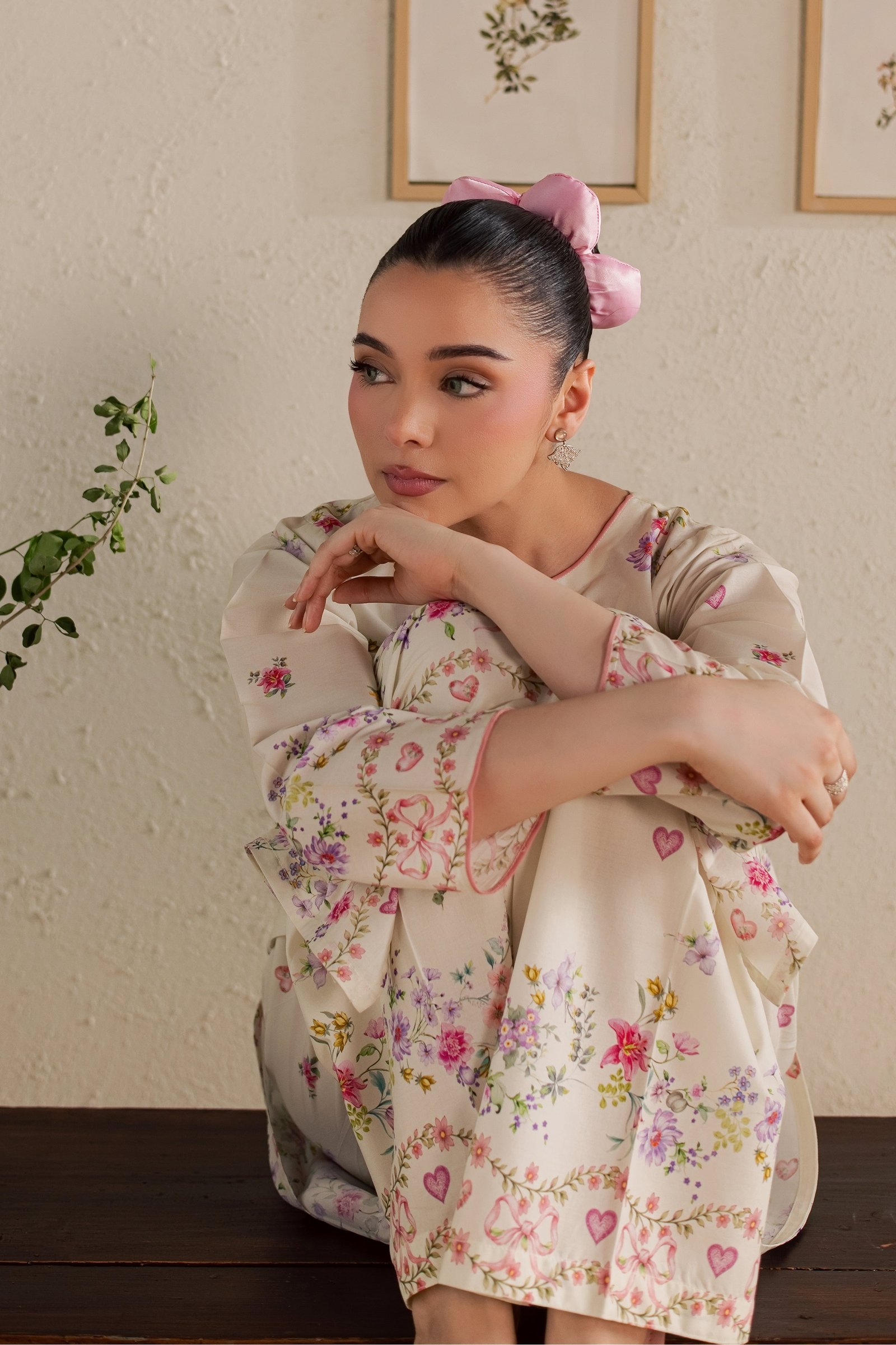Khelani 2Pc - Printed Lawn Dress BATIKSS26 BATIK XS / Off White / Lawn-S / Off White / Lawn-M / Off White / Lawn-L / Off White / Lawn-XL / Off White / Lawn