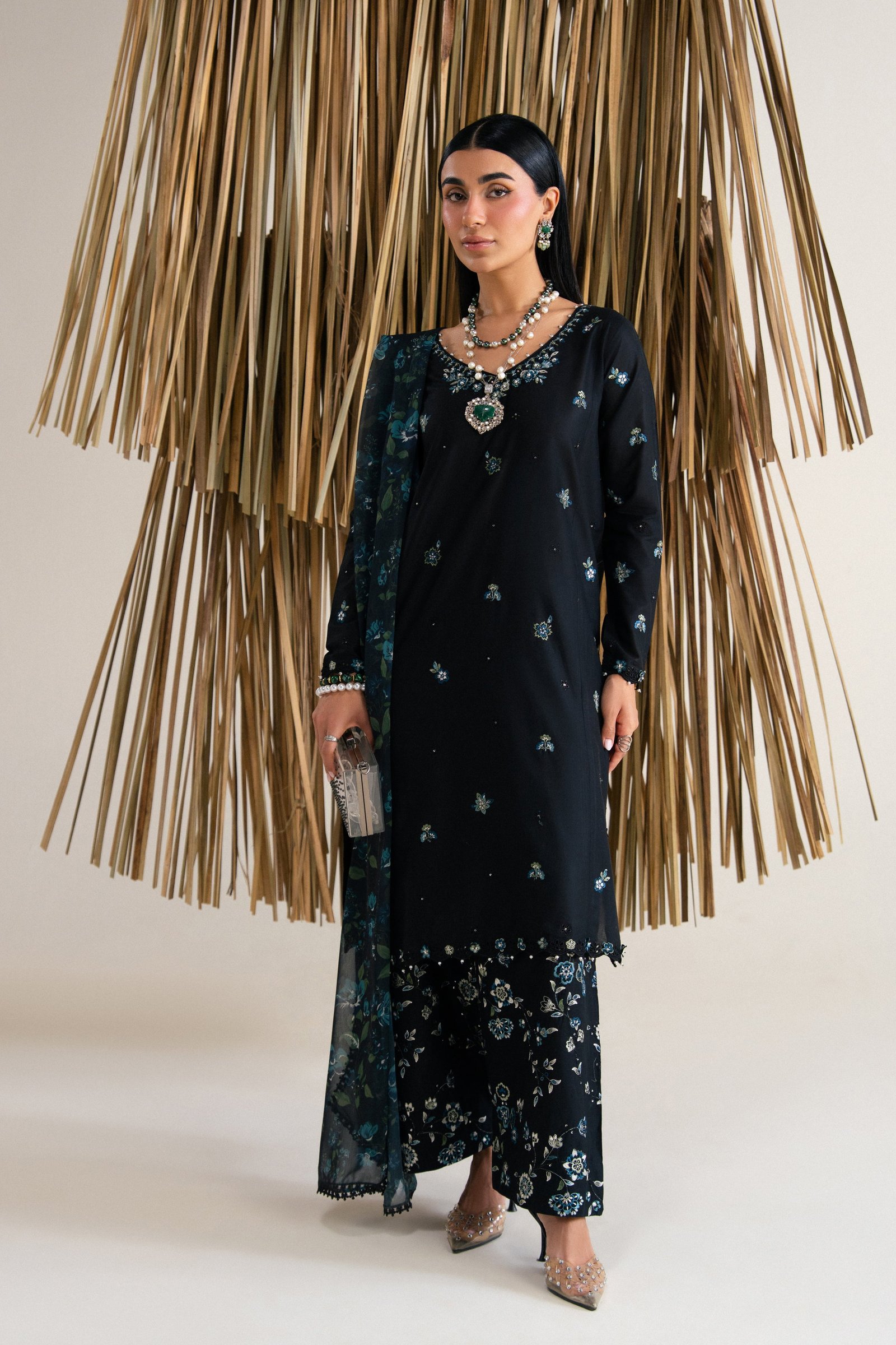 Layali 3Pc - Festive Eid Pret BATIKSS26 BATIK XS / Black / Pima Lawn-S / Black / Pima Lawn-M / Black / Pima Lawn-L / Black / Pima Lawn-XL / Black / Pima Lawn