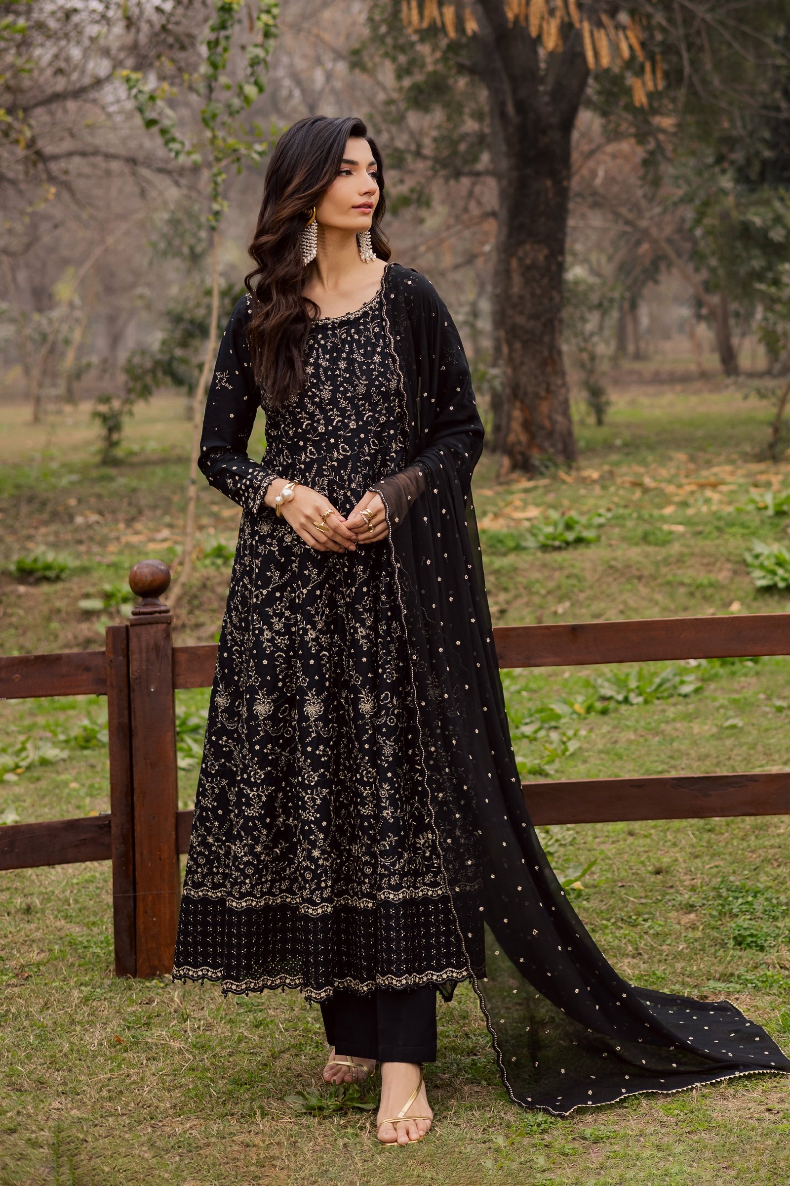 Mah e Nur 3Pc - Festive Embroidered Lawn BATIKEID2026 BATIK XS / Black / Pima Lawn-S / Black / Pima Lawn-M / Black / Pima Lawn-L / Black / Pima Lawn-XL / Black / Pima Lawn