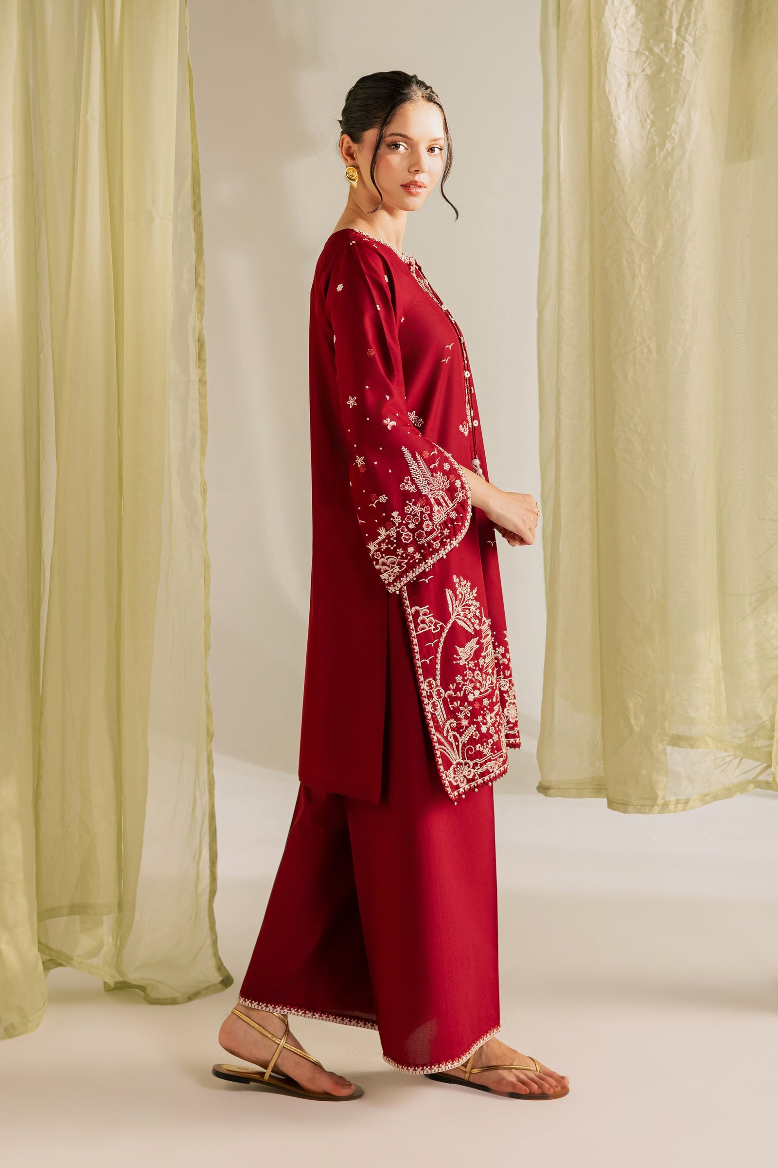 Manzar 2Pc - Embroidered Lawn Dress EverydayEdit26 BATIK XS / Maroon / Pima Lawn-S / Maroon / Pima Lawn-M / Maroon / Pima Lawn-L / Maroon / Pima Lawn-XL / Maroon / Pima Lawn