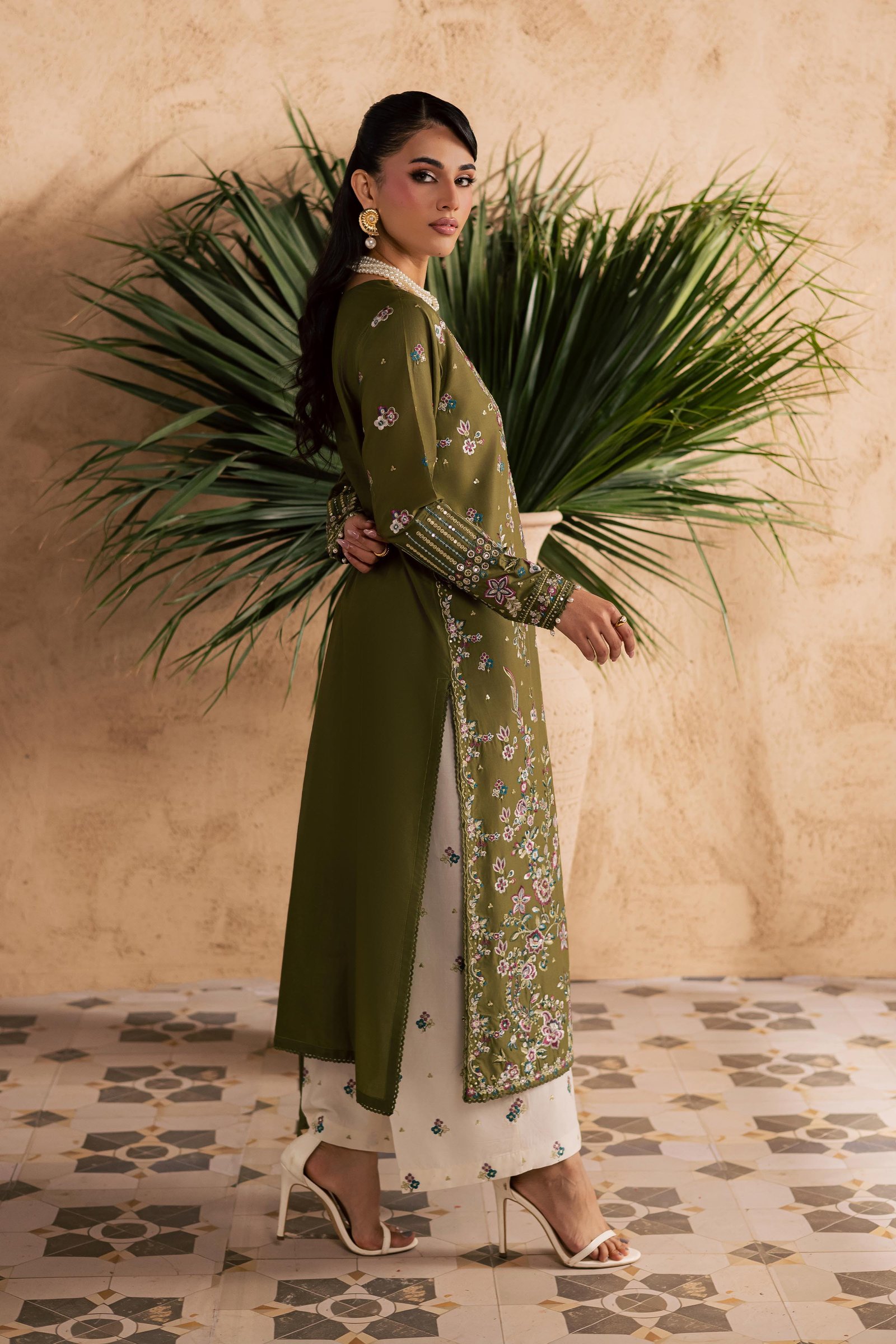 Meshal 3Pc - Embroidered Festive Pret BATIKSS26 BATIK XS / Army Green / Pima-S / Army Green / Pima-M / Army Green / Pima-L / Army Green / Pima-XL / Army Green / Pima