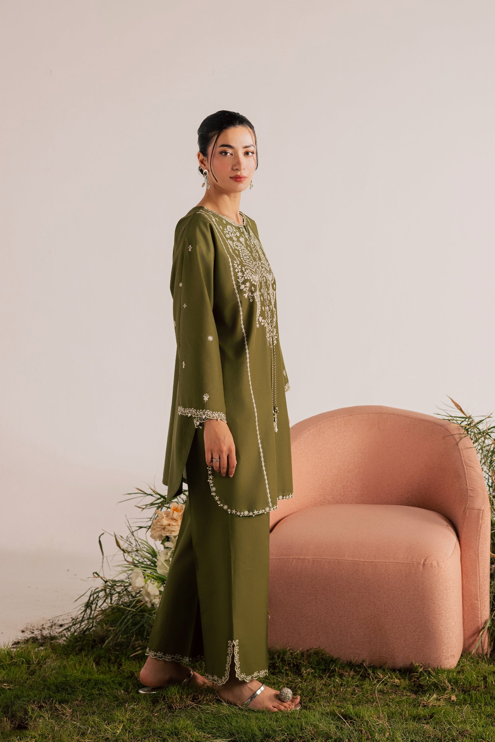 Mina Green 2Pc - Embroidered Lawn Dress EverydayEdit26 BATIK XS / Army Green / Pima Lawn-S / Army Green / Pima Lawn-M / Army Green / Pima Lawn-L / Army Green / Pima Lawn-XL / Army Green / Pima Lawn