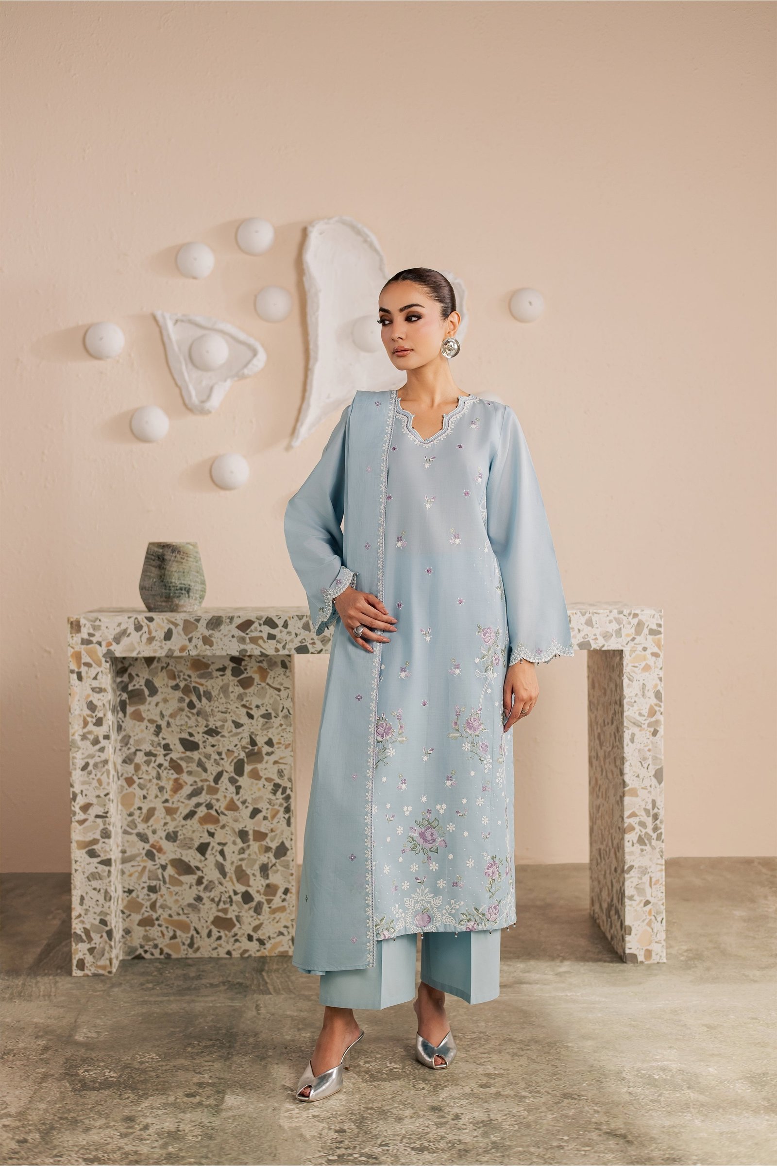  Minsk 3Pc - Embroidered Lawn Dress EverydayEdit26  BATIK   XS / Sky Blue / Pima Lawn-S / Sky Blue / Pima Lawn-M / Sky Blue / Pima Lawn-L / Sky Blue / Pima Lawn-XL / Sky Blue / Pima Lawn