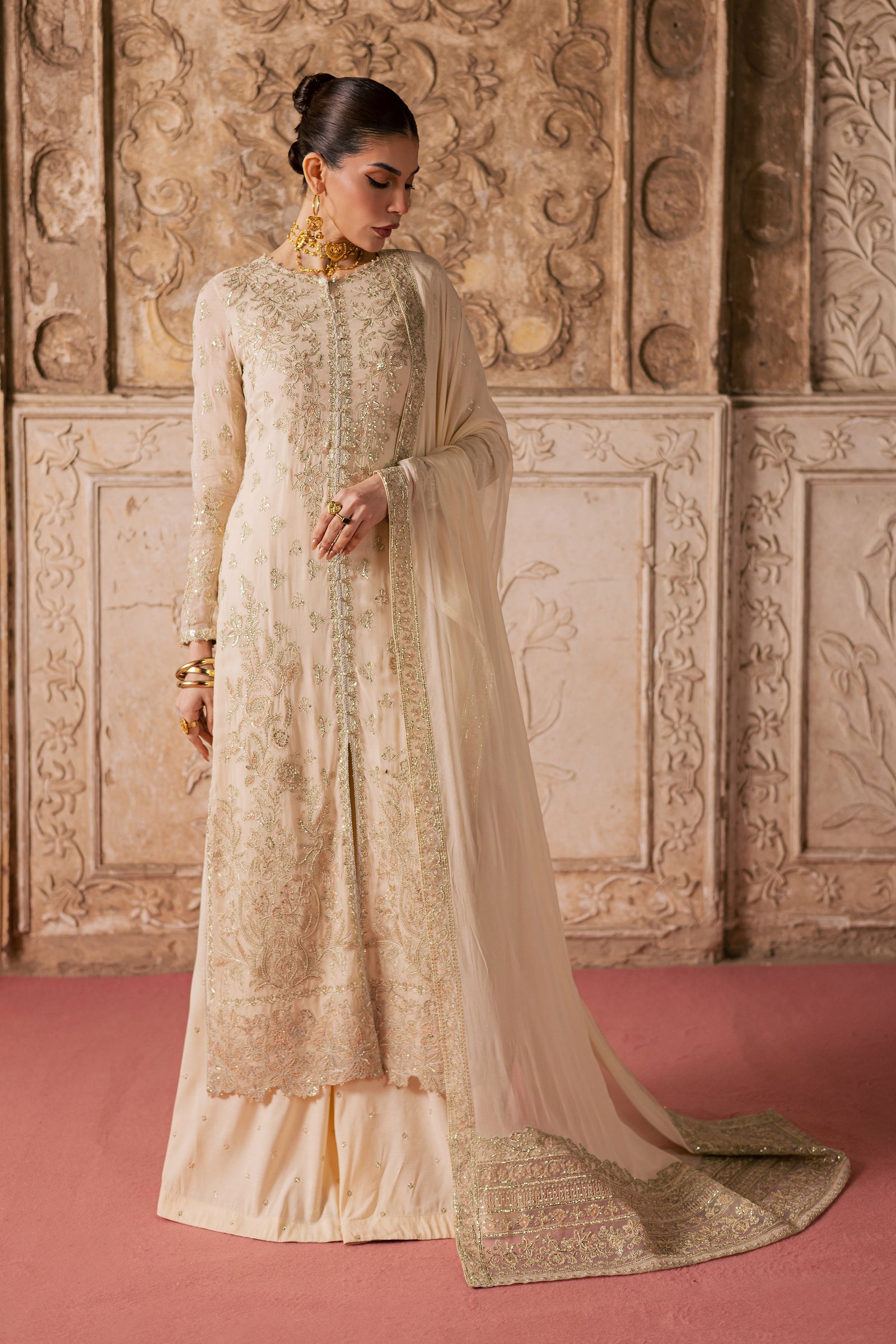  Mooti 3Pc - Festive Luxe Pret BATIKLuxePRET  BATIK   XS / Ivory / Chiffon-S / Ivory / Chiffon-M / Ivory / Chiffon-L / Ivory / Chiffon-XL / Ivory / Chiffon