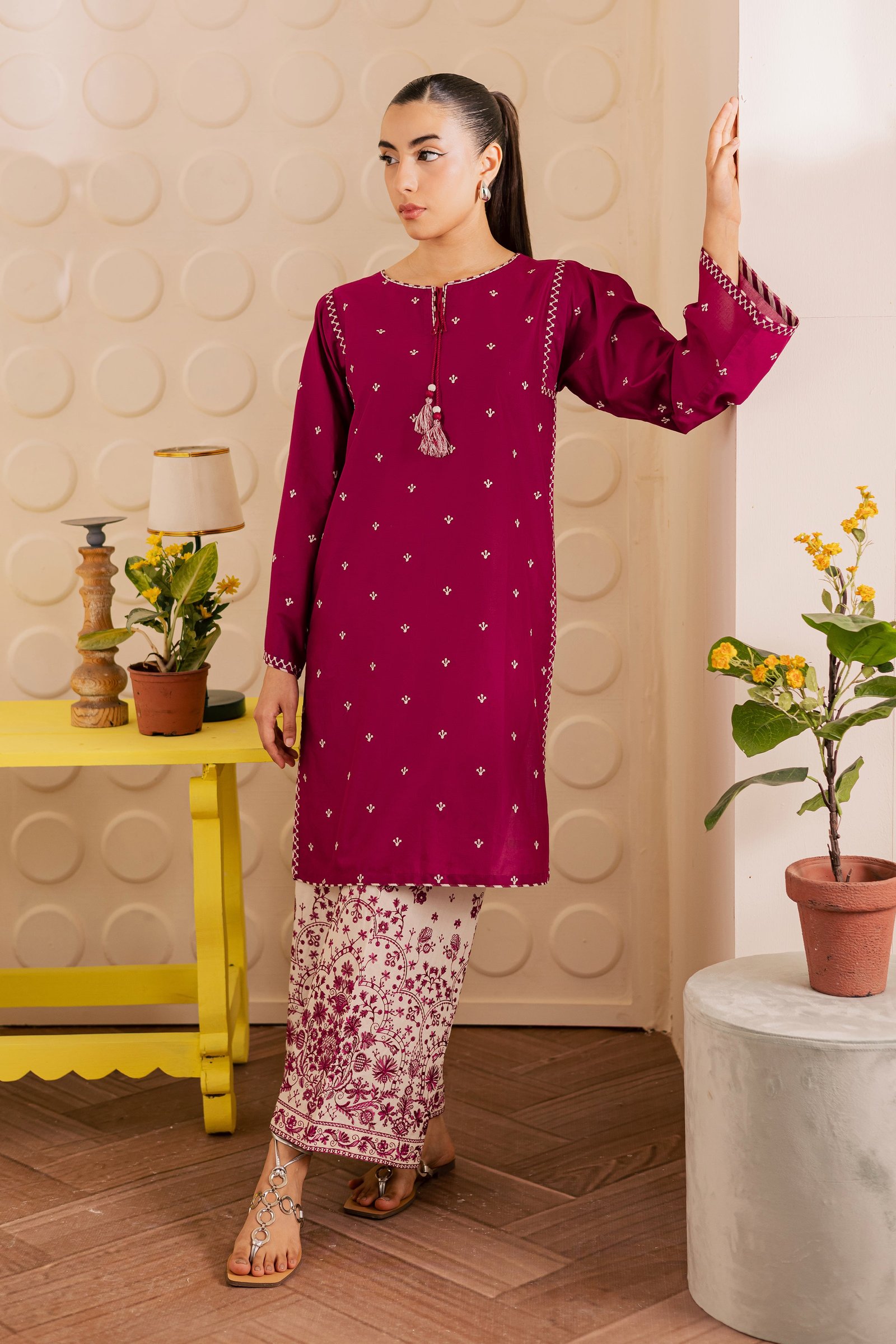 [product-color]-[product-type]-[product_material]