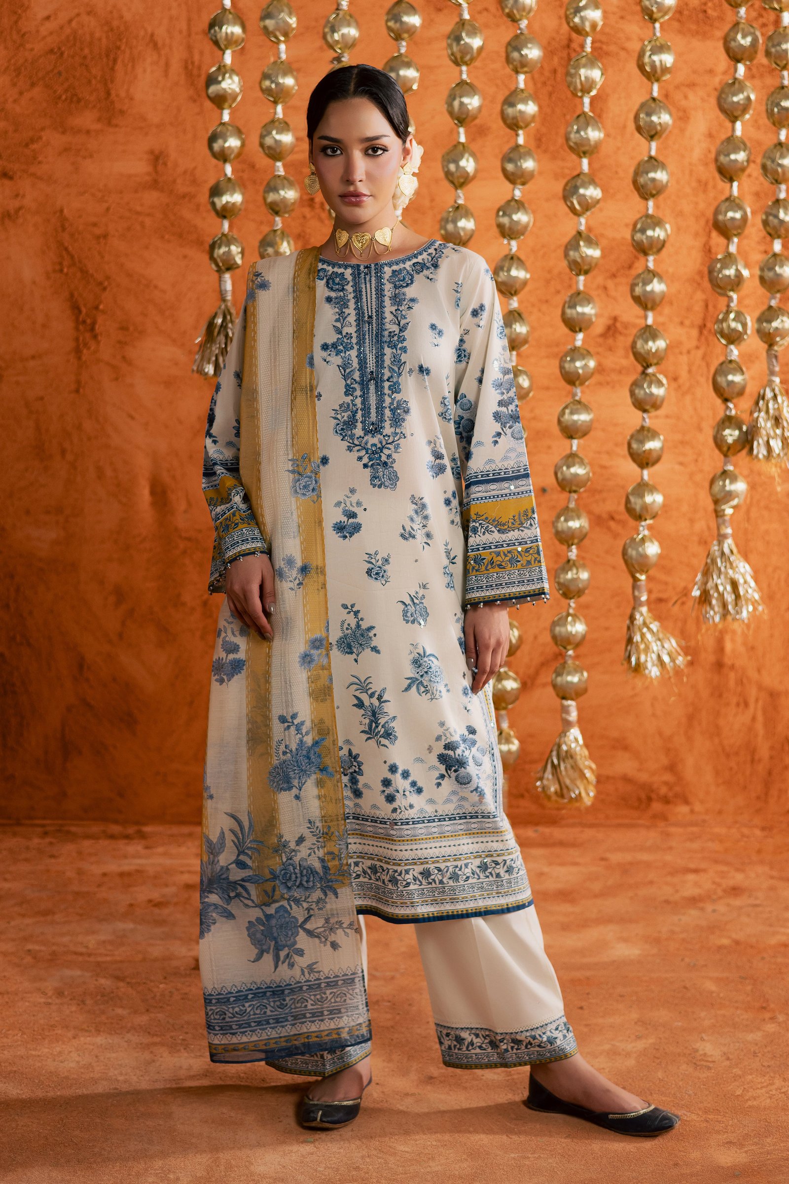 Nariman 3Pc - Printed Lawn Dress BATIKEID2026 BATIK XS / Off White / Lawn-S / Off White / Lawn-M / Off White / Lawn-L / Off White / Lawn-XL / Off White / Lawn
