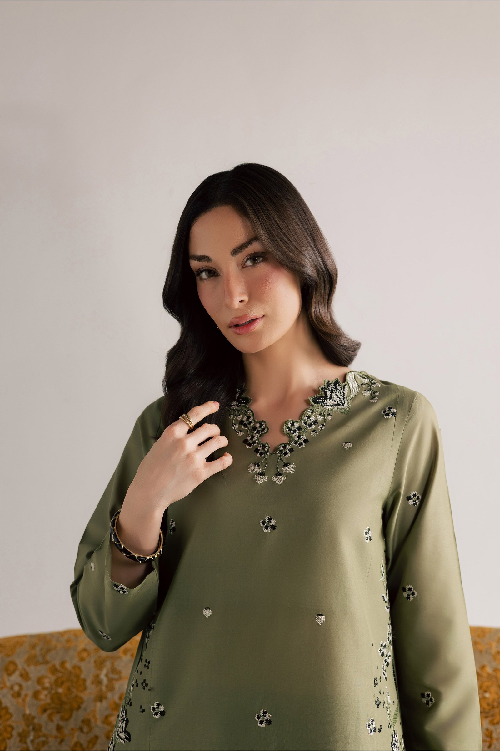  Nazni 2Pc - Embroidered Lawn Dress EverydayEdit26  BATIK   XS / Moss / Pima Lawn-S / Moss / Pima Lawn-M / Moss / Pima Lawn-L / Moss / Pima Lawn-XL / Moss / Pima Lawn