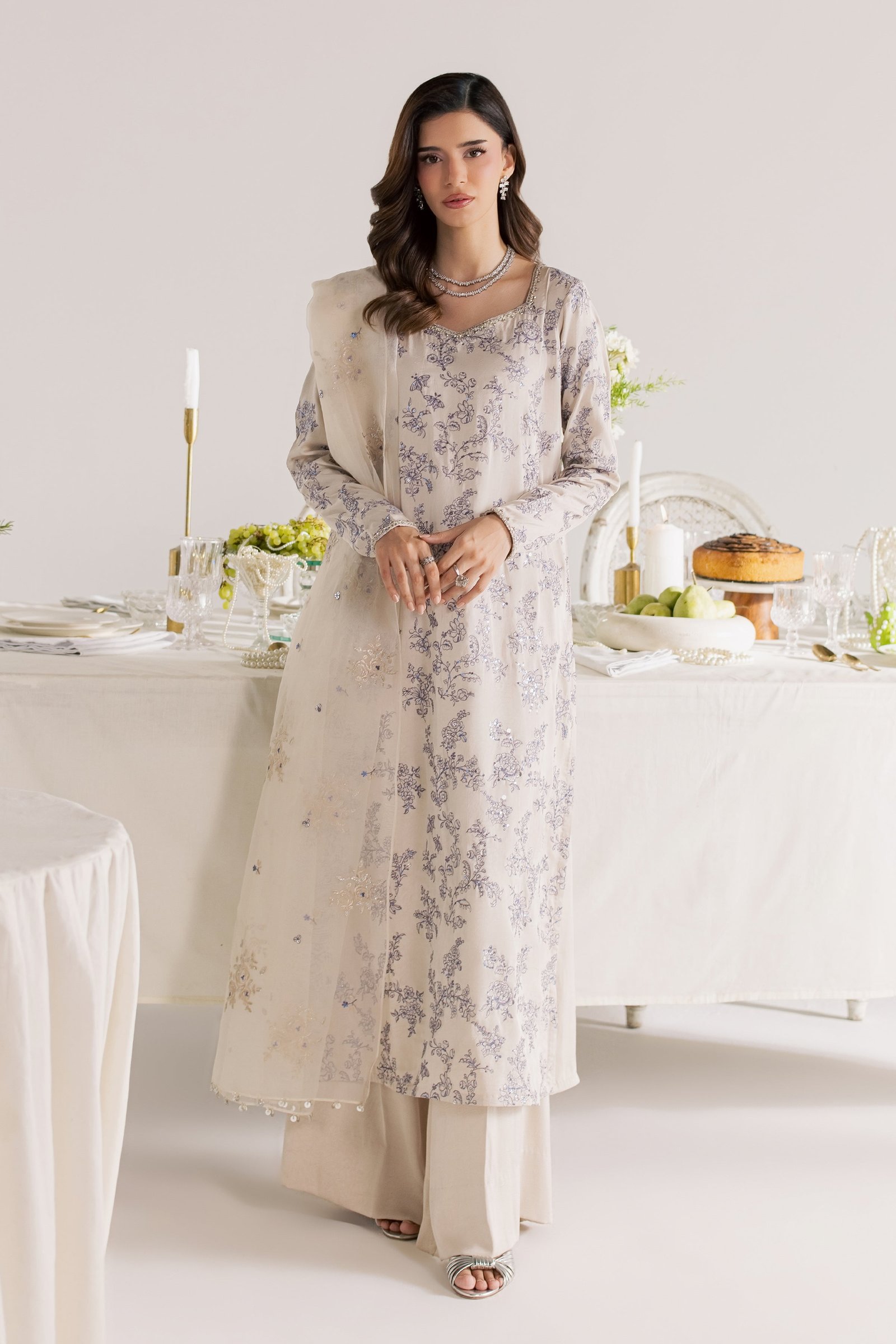 Pearl Elena 3Pc - Festive Luxe Pret STUDIOLUXEAUG26 BATIK S / Pearl White / Textured Grip