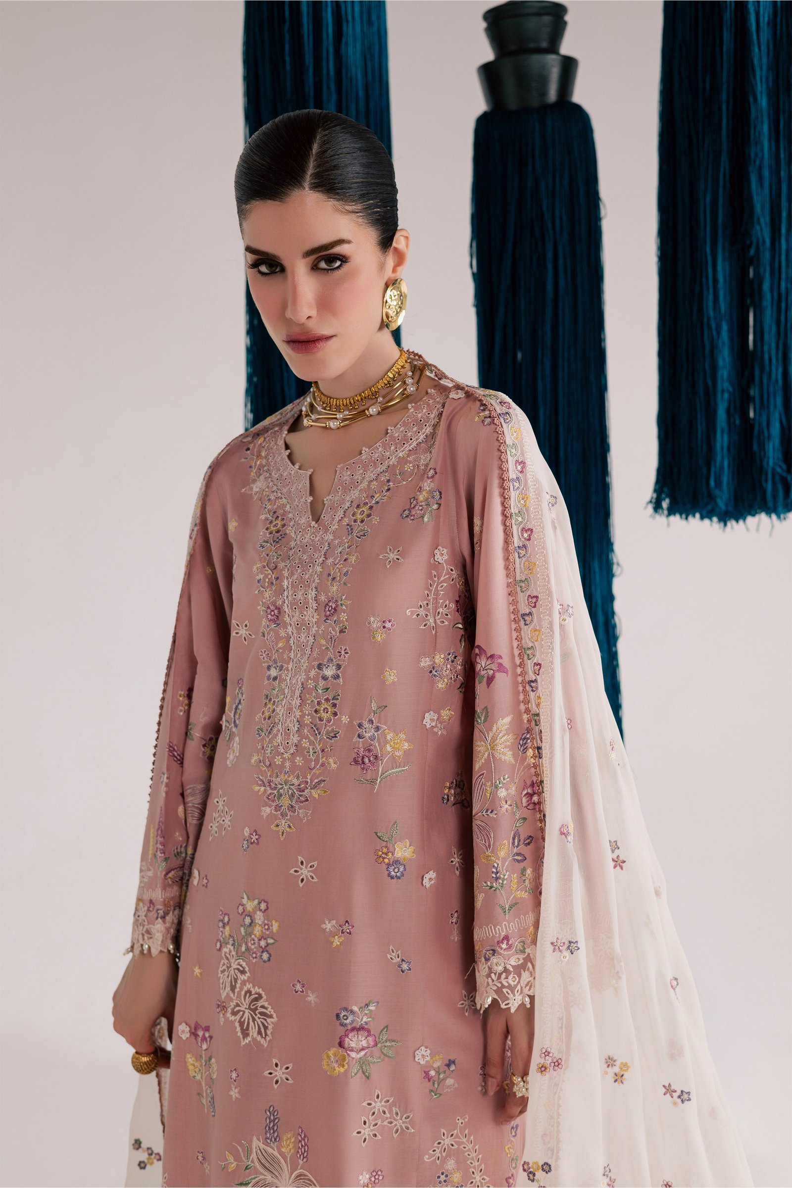  Pink Eclipse 3Pc - Festive Eid Pret BATIKSS26  BATIK   XS / Taffy Pink / Pima Lawn-S / Taffy Pink / Pima Lawn-M / Taffy Pink / Pima Lawn-L / Taffy Pink / Pima Lawn-XL / Taffy Pink / Pima Lawn