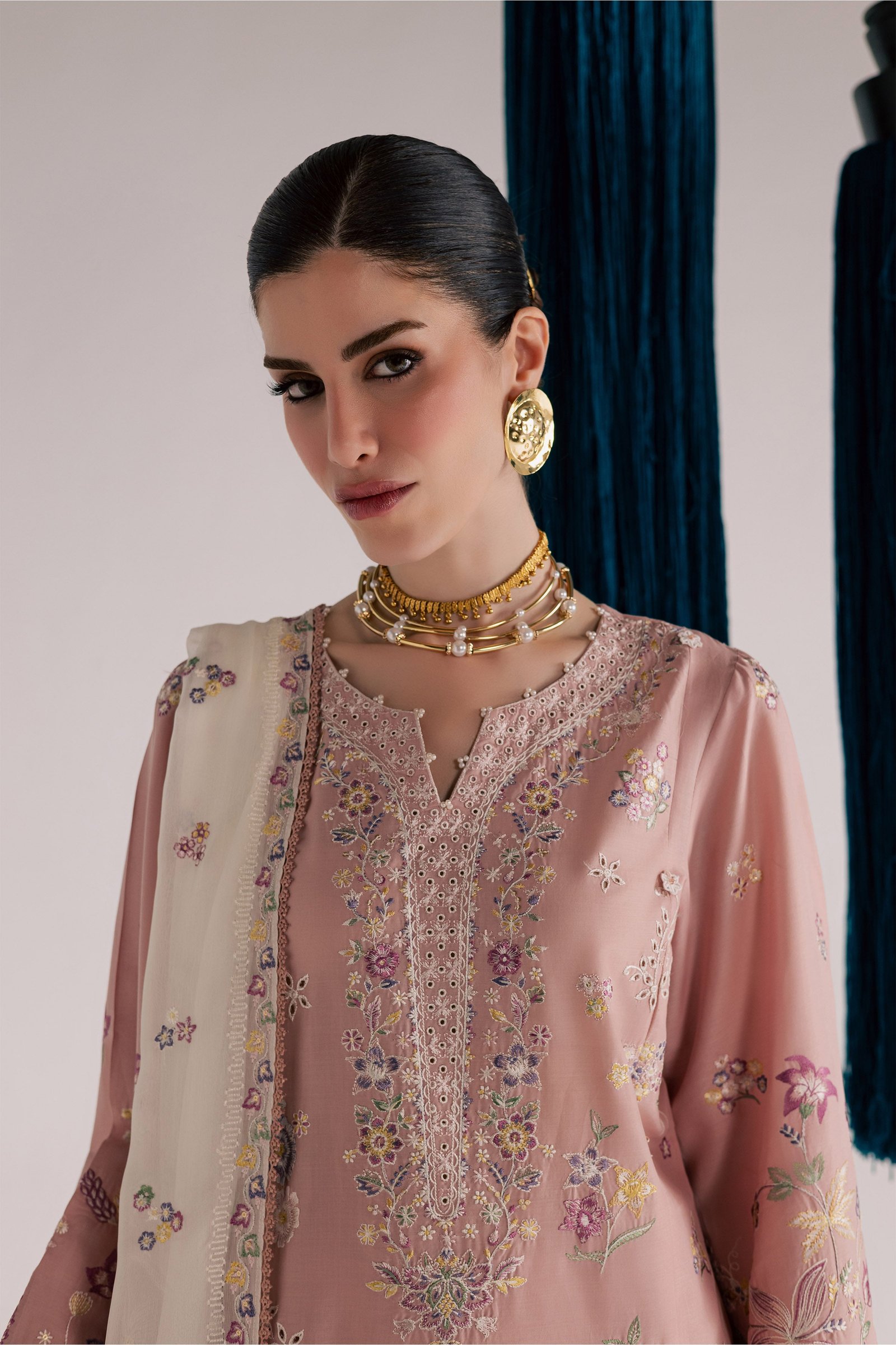 Pink Eclipse 3Pc - Festive Eid Pret BATIKSS26 BATIK XS / Taffy Pink / Pima Lawn-S / Taffy Pink / Pima Lawn-M / Taffy Pink / Pima Lawn-L / Taffy Pink / Pima Lawn-XL / Taffy Pink / Pima Lawn