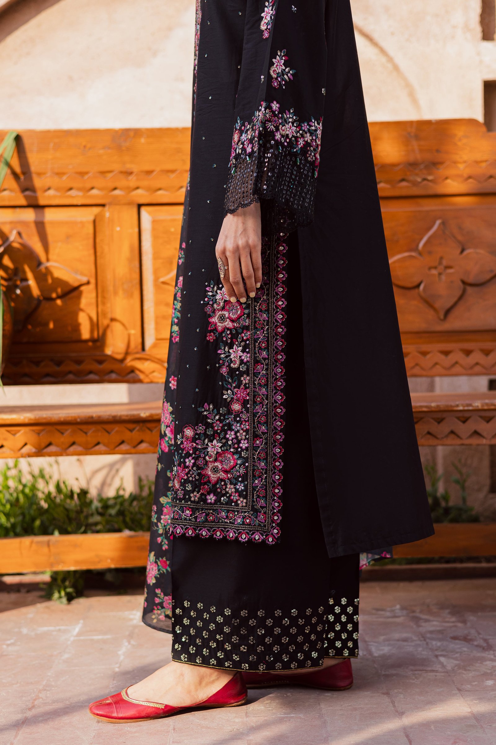 Queen of Night 3Pc - Festive Embroidered Lawn BATIKEID2026 BATIK XS / Black / Pima Lawn-S / Black / Pima Lawn-M / Black / Pima Lawn-L / Black / Pima Lawn-XL / Black / Pima Lawn