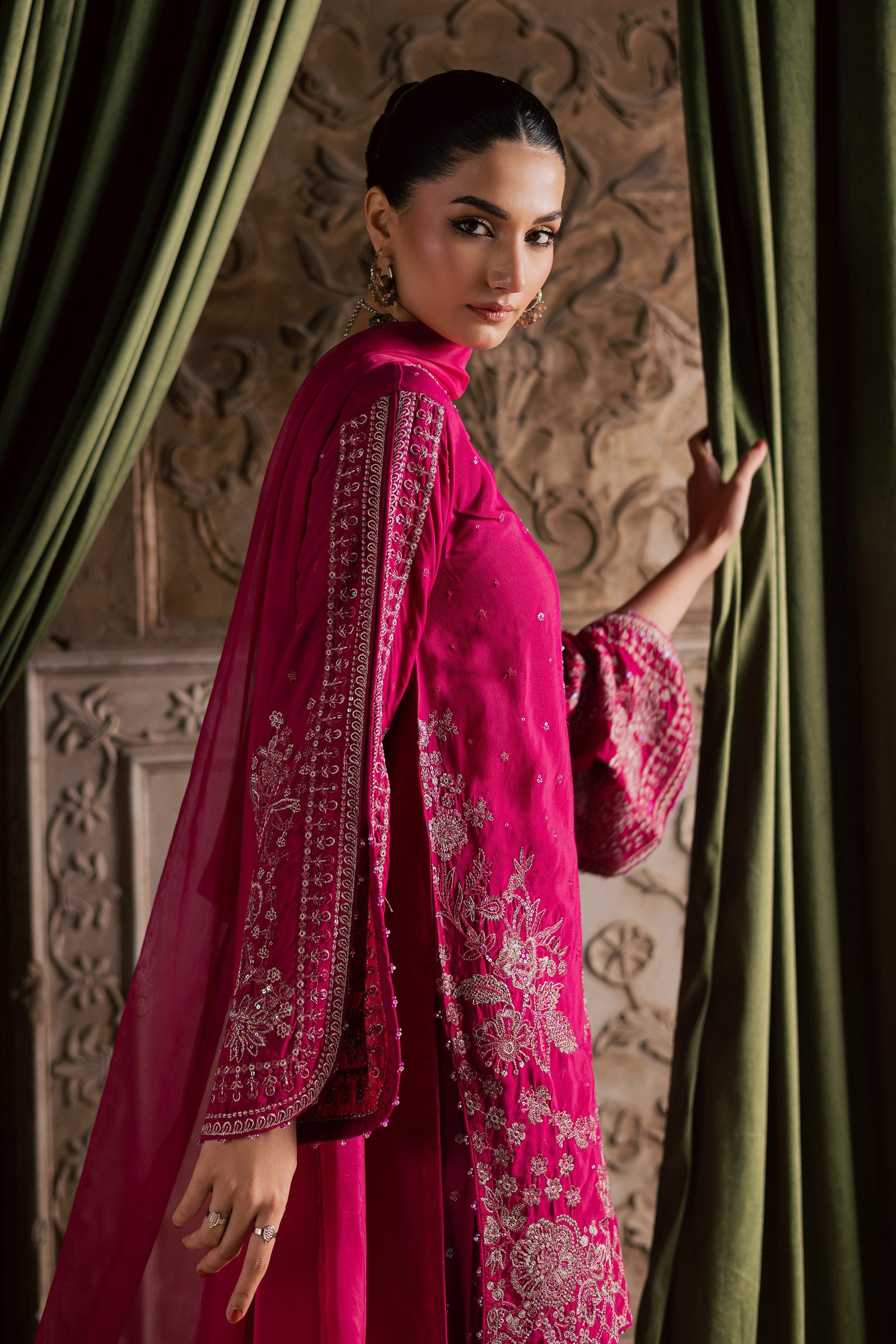 Ranya 3Pc - Festive Luxe Pret BATIKLuxePRET BATIK XS / Fuchsia Pink / Raw Silk-S / Fuchsia Pink / Raw Silk-M / Fuchsia Pink / Raw Silk-L / Fuchsia Pink / Raw Silk-XL / Fuchsia Pink / Raw Silk