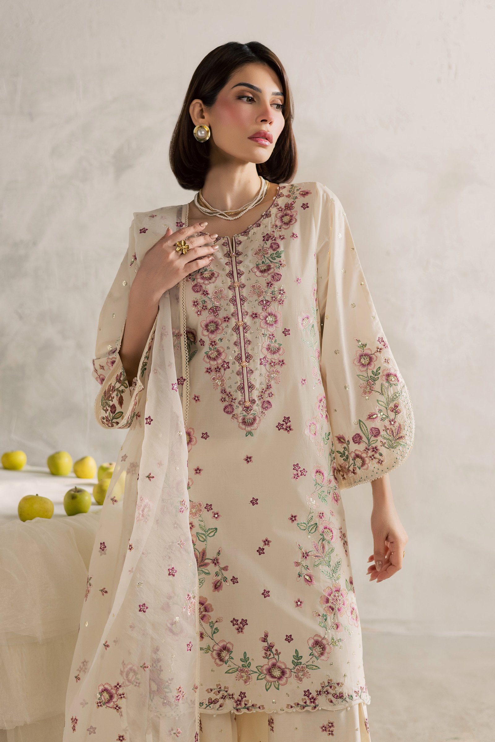  Samin 3Pc - Festive Embroidered Lawn BATIKEID2026  BATIK   XS / Off White / Pima Lawn-S / Off White / Pima Lawn-M / Off White / Pima Lawn-L / Off White / Pima Lawn-XL / Off White / Pima Lawn