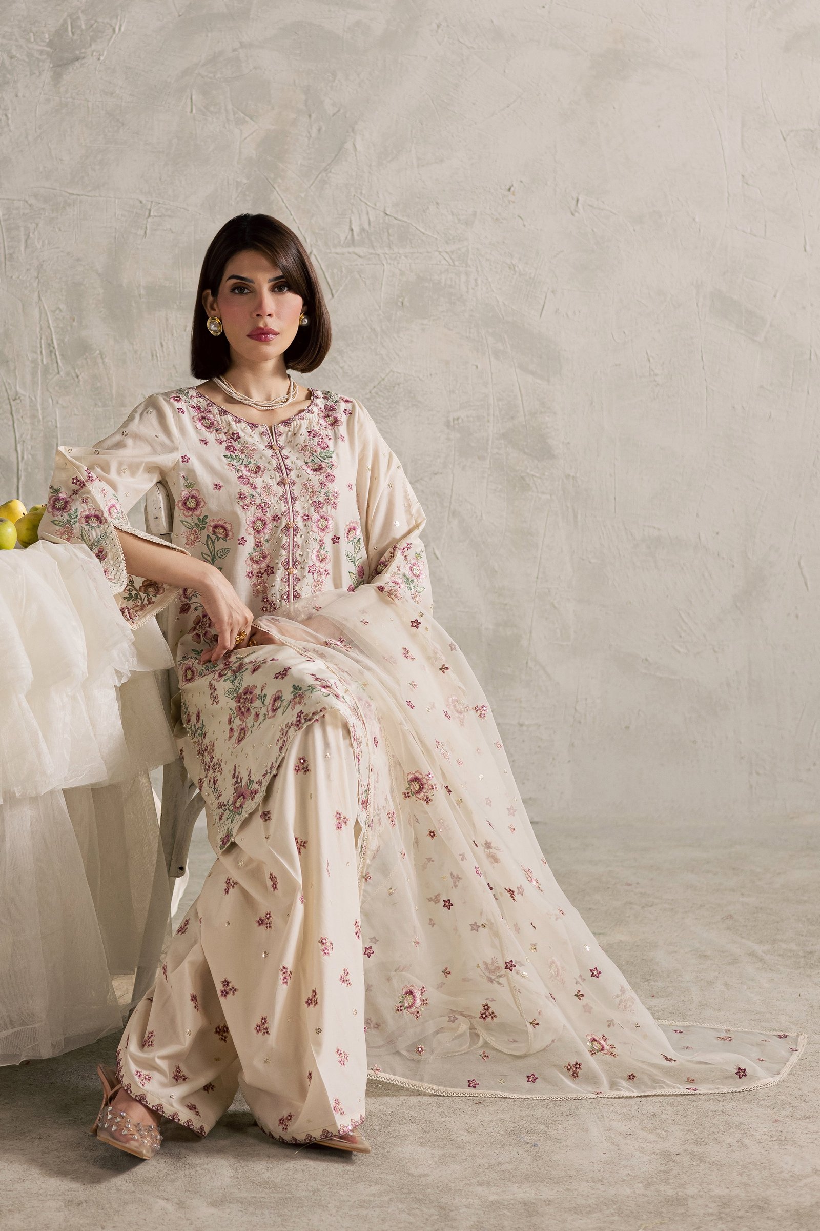 Samin 3Pc - Festive Embroidered Lawn BATIKEID2026 BATIK XS / Off White / Pima Lawn-S / Off White / Pima Lawn-M / Off White / Pima Lawn-L / Off White / Pima Lawn-XL / Off White / Pima Lawn