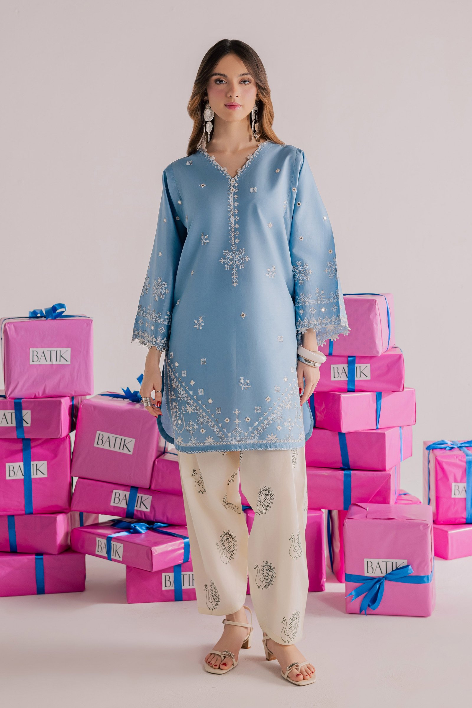 Santro 2Pc - Embroidered Lawn Dress EverydayEdit26 BATIK XS / Quite Harbor / Pima Lawn-S / Quite Harbor / Pima Lawn-M / Quite Harbor / Pima Lawn-L / Quite Harbor / Pima Lawn-XL / Quite Harbor / Pima Lawn