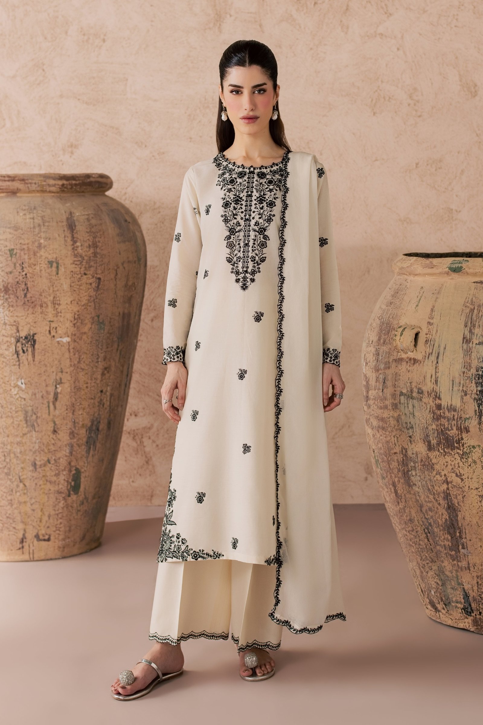 Sia 3Pc - Embroidered Lawn Dress EverydayEdit26 BATIK XS / Off White / Pima Lawn-S / Off White / Pima Lawn-M / Off White / Pima Lawn-L / Off White / Pima Lawn-XL / Off White / Pima Lawn
