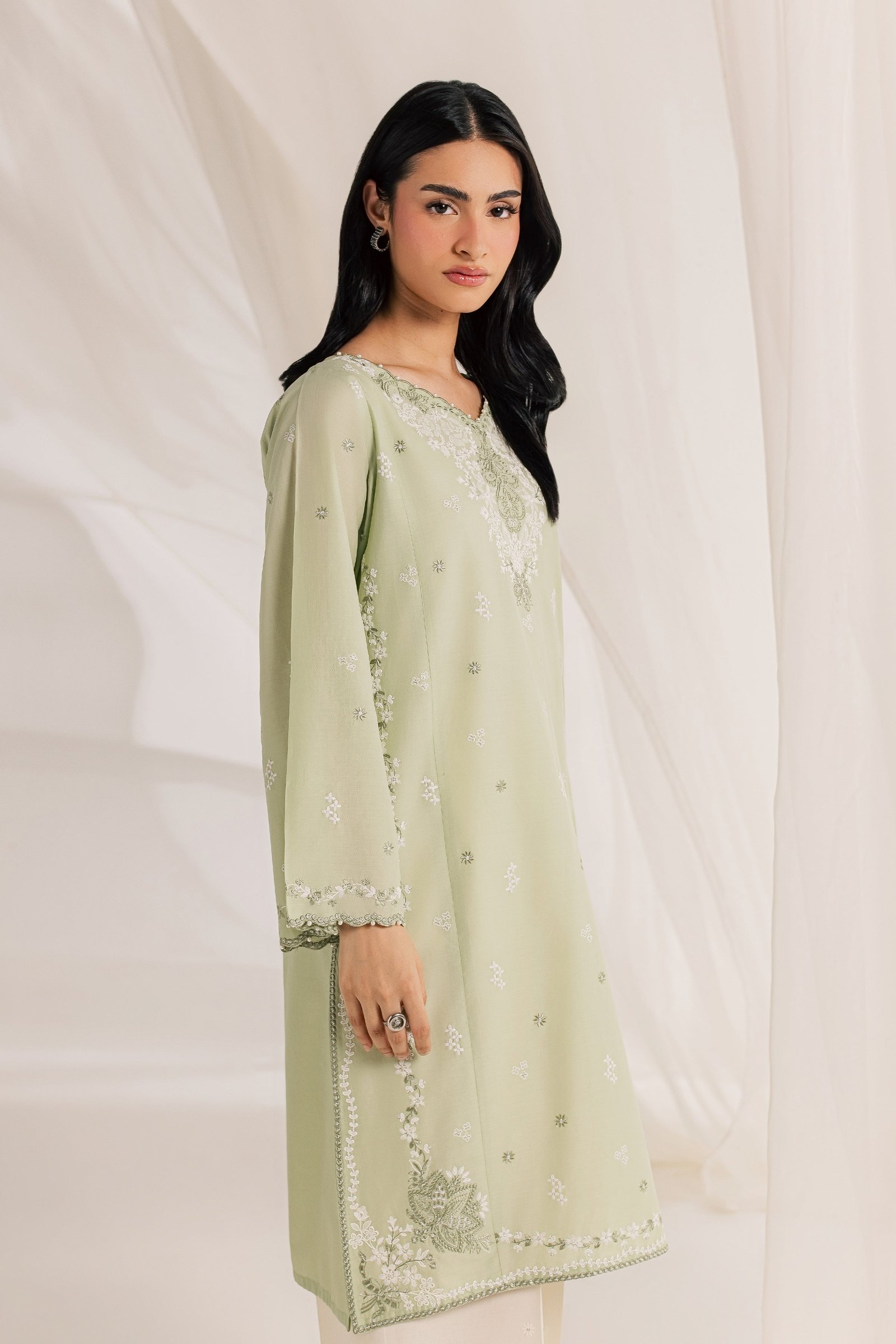  Silah 2Pc - Embroidered Lawn Dress EverydayEdit26  BATIK   XS / Dusty Green / Pima Lawn-S / Dusty Green / Pima Lawn-M / Dusty Green / Pima Lawn-L / Dusty Green / Pima Lawn-XL / Dusty Green / Pima Lawn