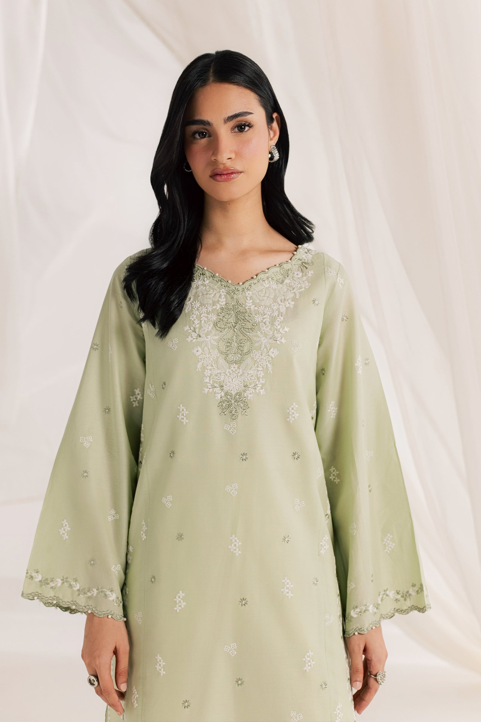 Silah 2Pc - Embroidered Lawn Dress EverydayEdit26 BATIK XS / Dusty Green / Pima Lawn-S / Dusty Green / Pima Lawn-M / Dusty Green / Pima Lawn-L / Dusty Green / Pima Lawn-XL / Dusty Green / Pima Lawn