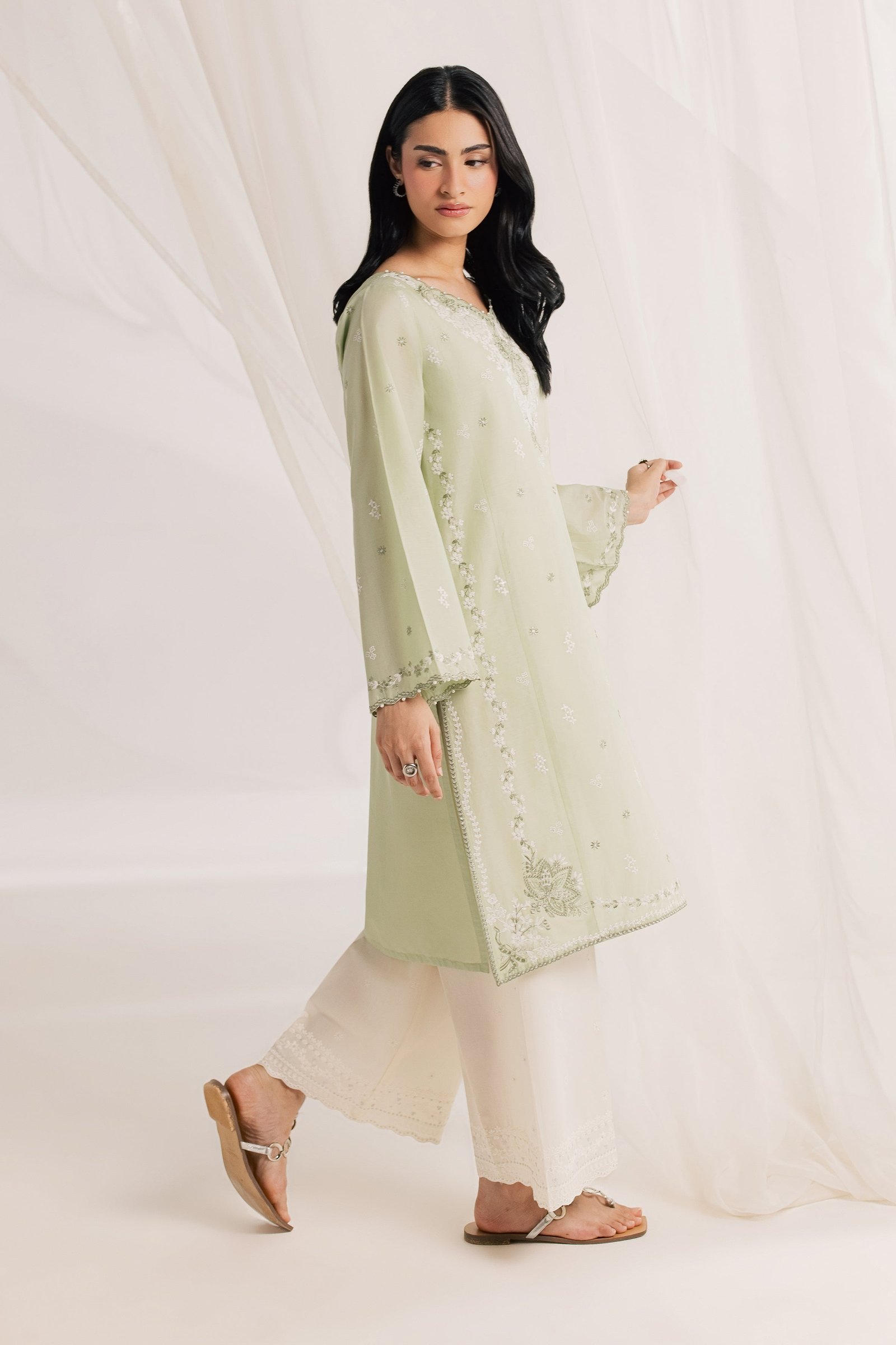  Silah 2Pc - Embroidered Lawn Dress EverydayEdit26  BATIK   XS / Dusty Green / Pima Lawn-S / Dusty Green / Pima Lawn-M / Dusty Green / Pima Lawn-L / Dusty Green / Pima Lawn-XL / Dusty Green / Pima Lawn